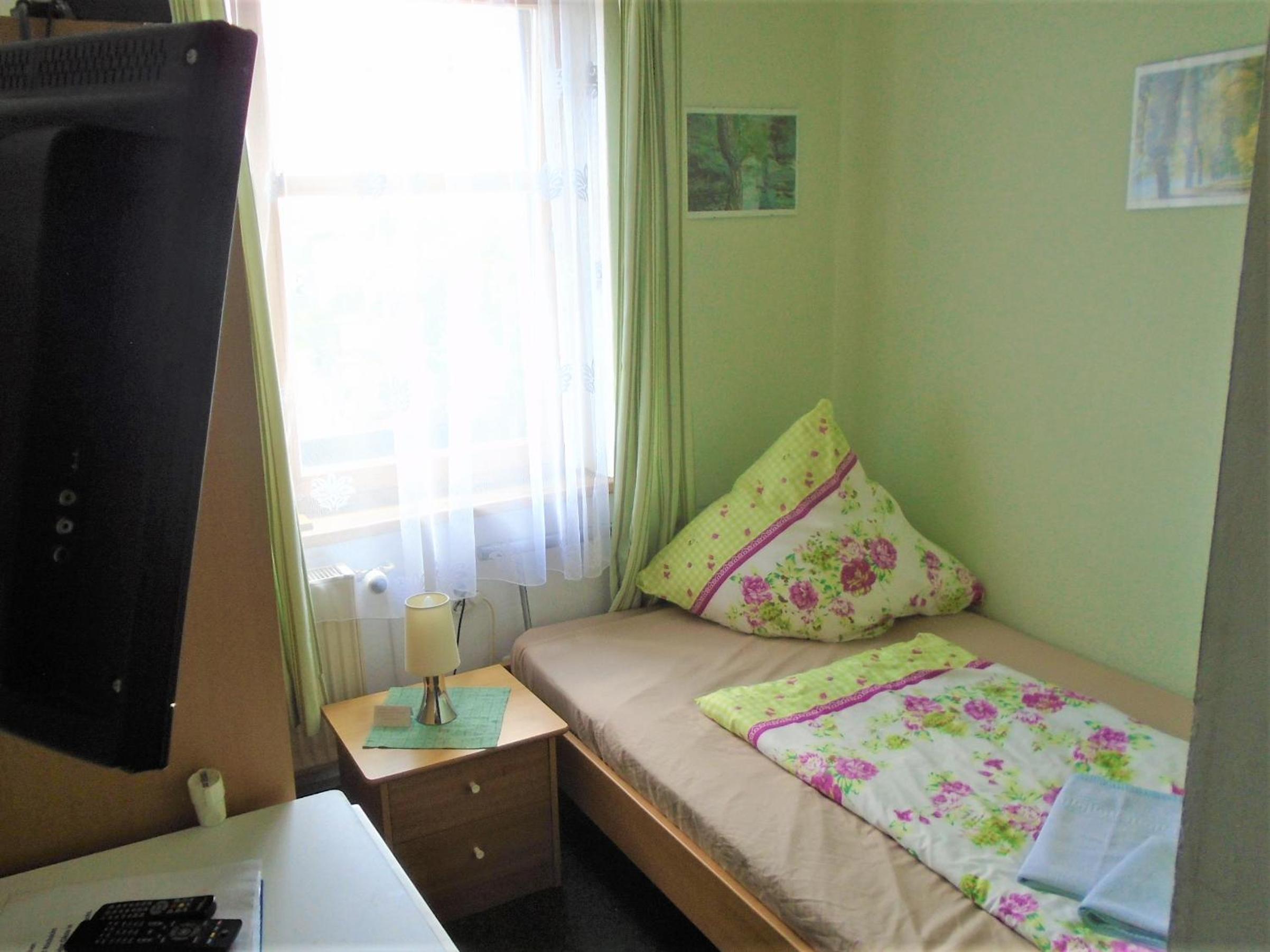 Single Room with Shower photo 1