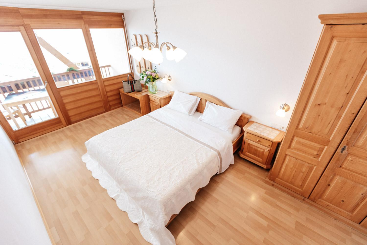 Apartment with Mountain View photo 1
