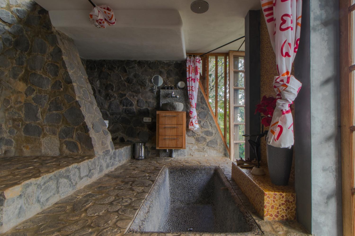 Double Room with Garden View - Photo 2