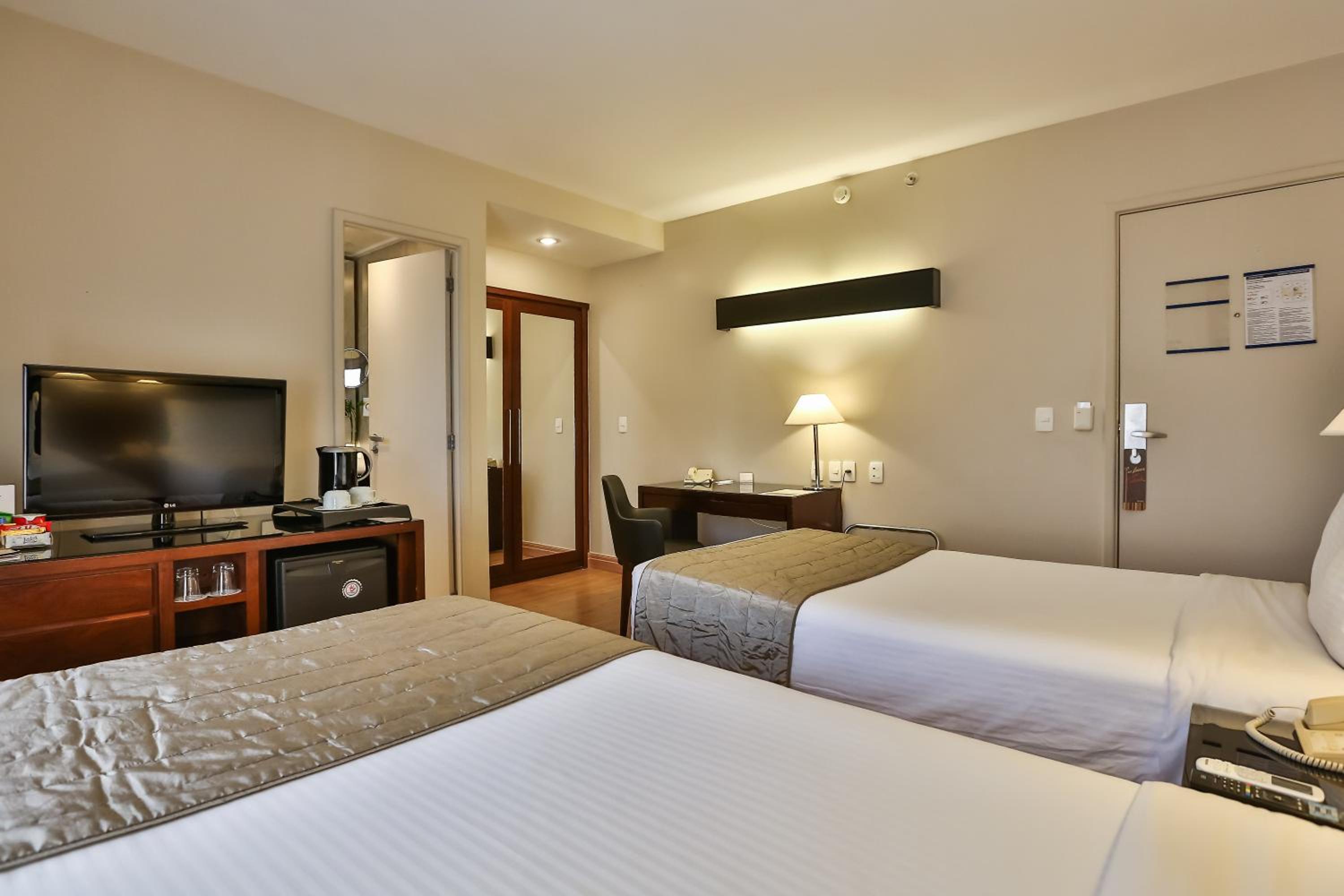 Superior Twin Room - Photo 6