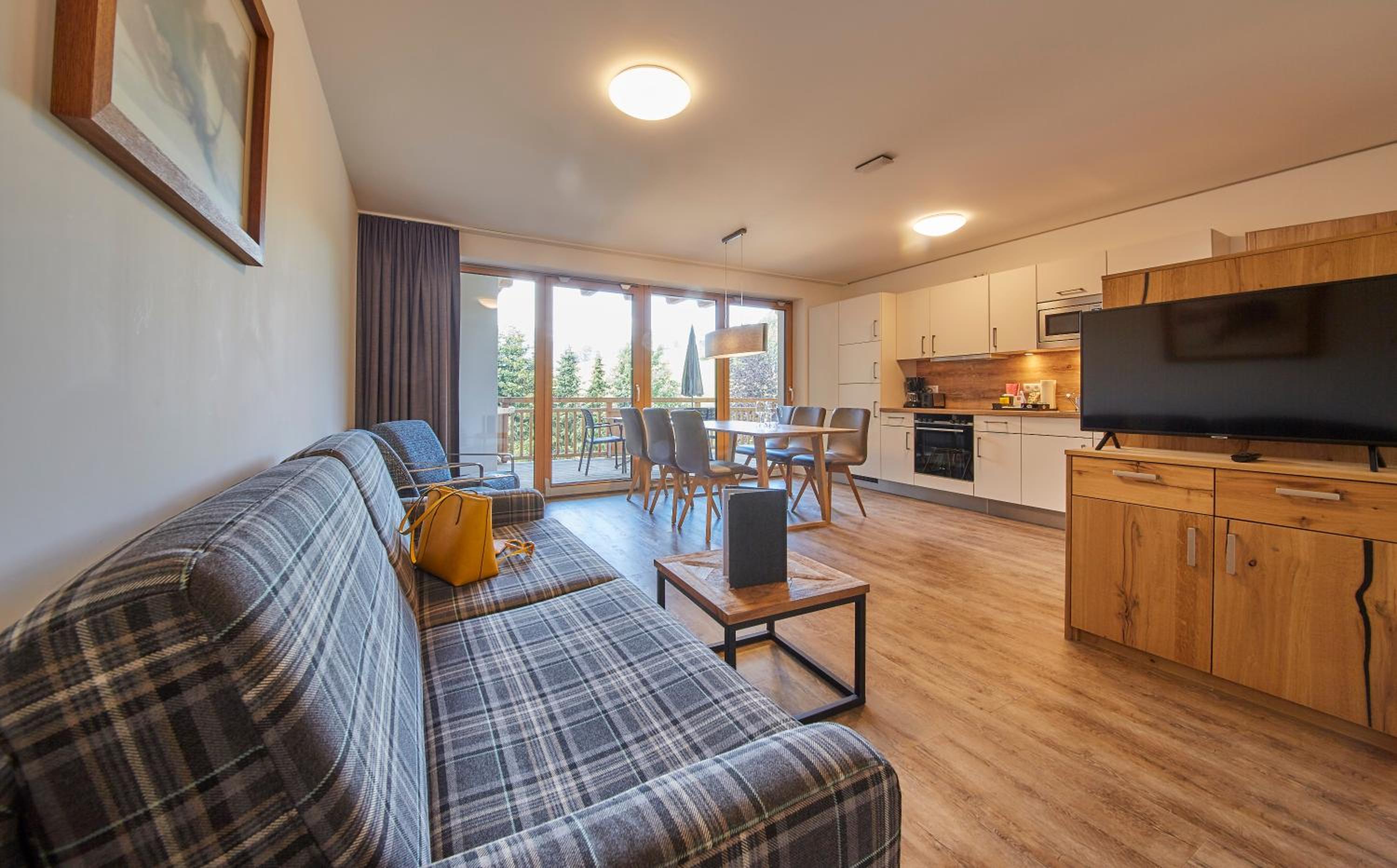 One-Bedroom Apartment with Sauna - Photo 3
