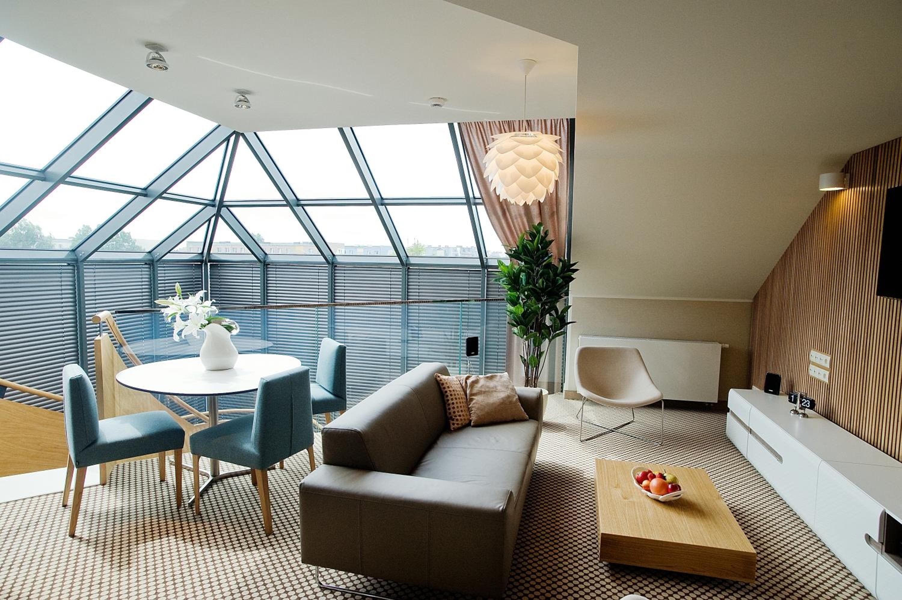 Maisonette photo 1