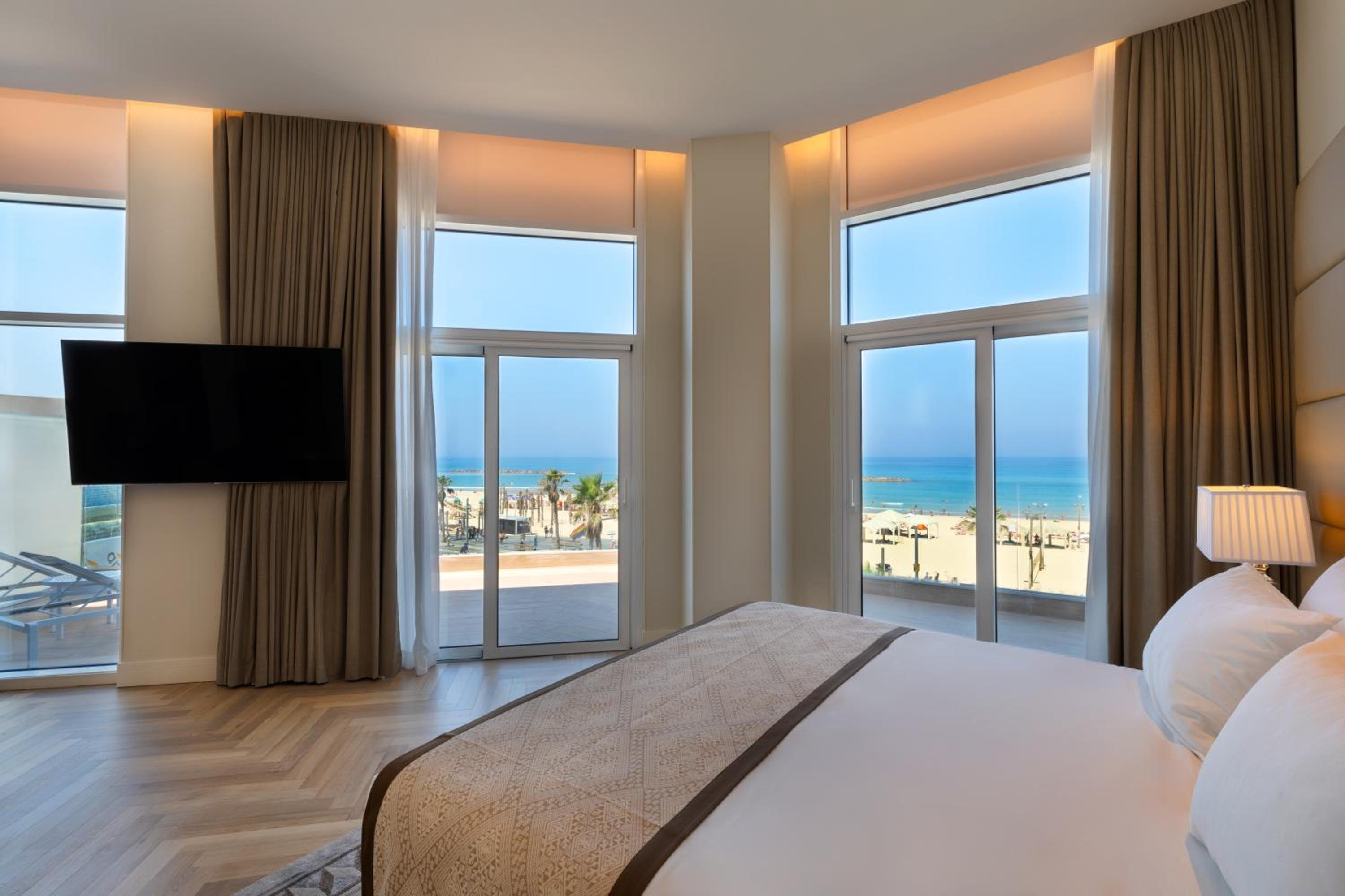 Presidential Suite photo 1