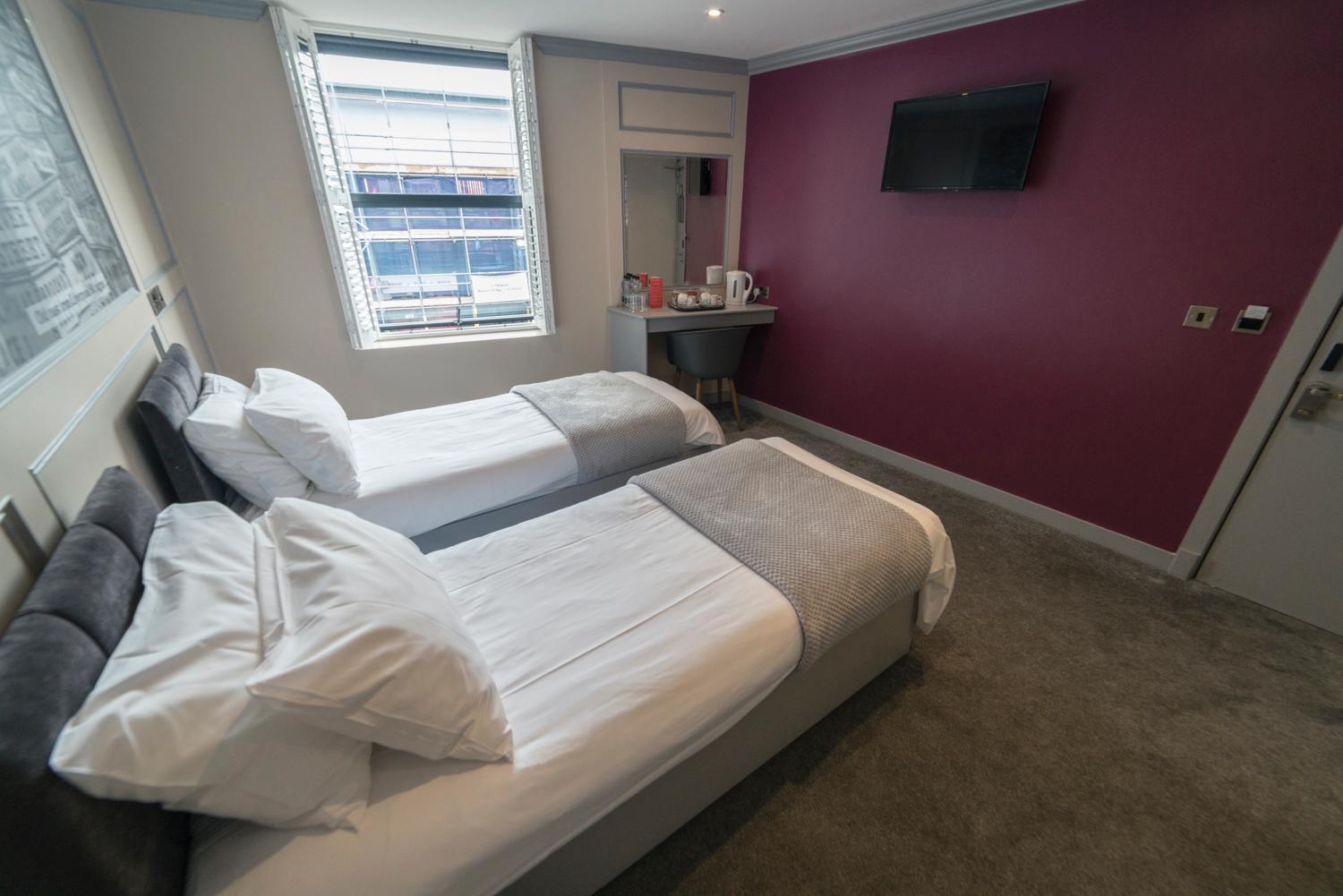 Premium 4 Bed Room photo 1