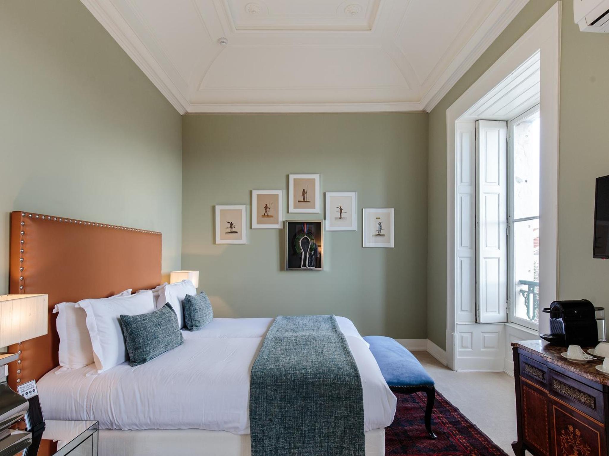 Deluxe Suite with River View photo 1