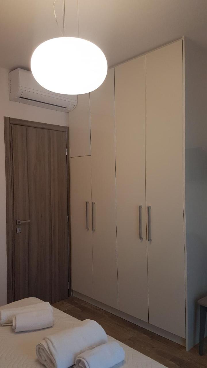 Family Room with Balcony (4 Adults) - Photo 6