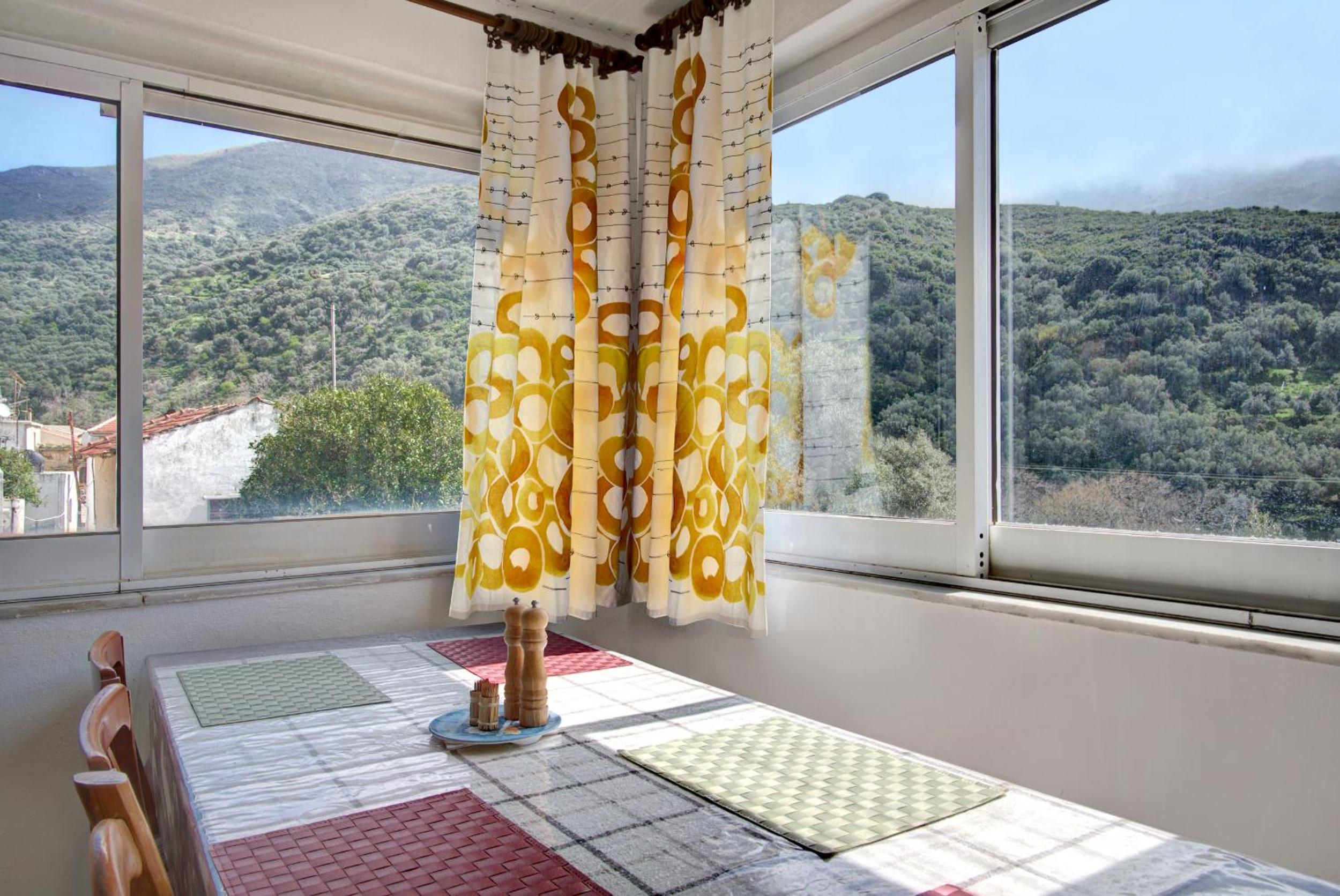 One-Bedroom House photo 2
