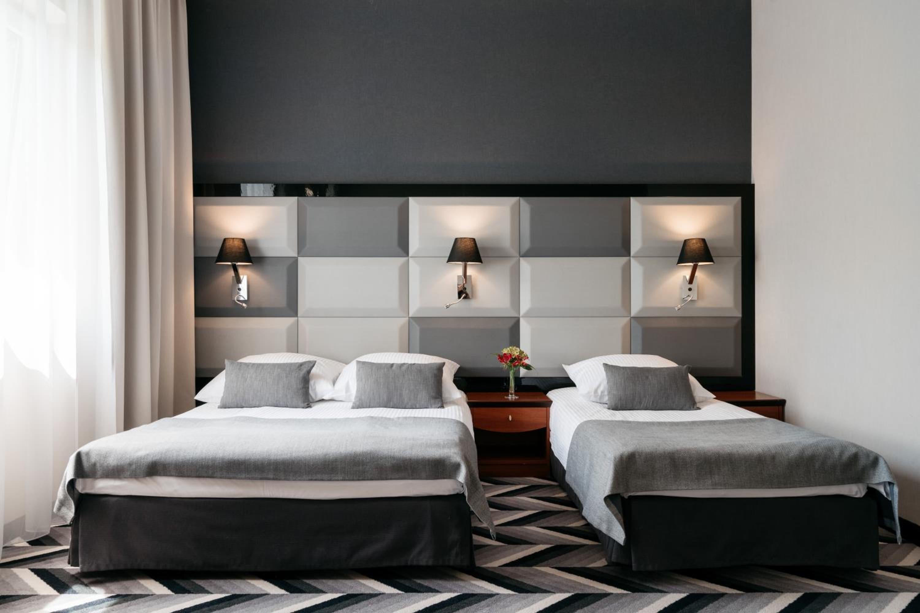 Triple Room - Photo 1