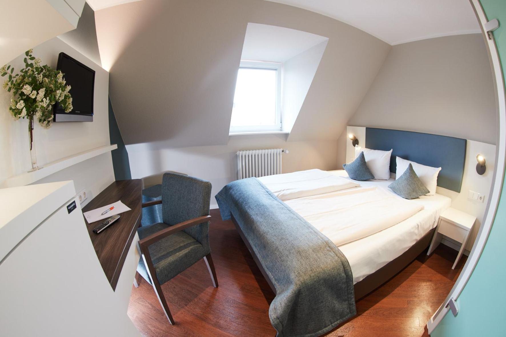 Economy Double Room