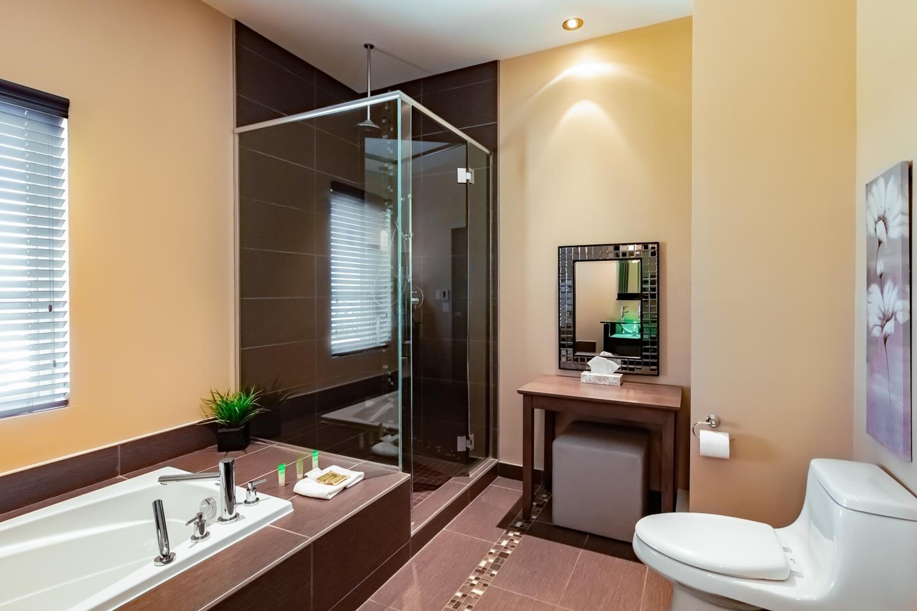 Loft Suite
