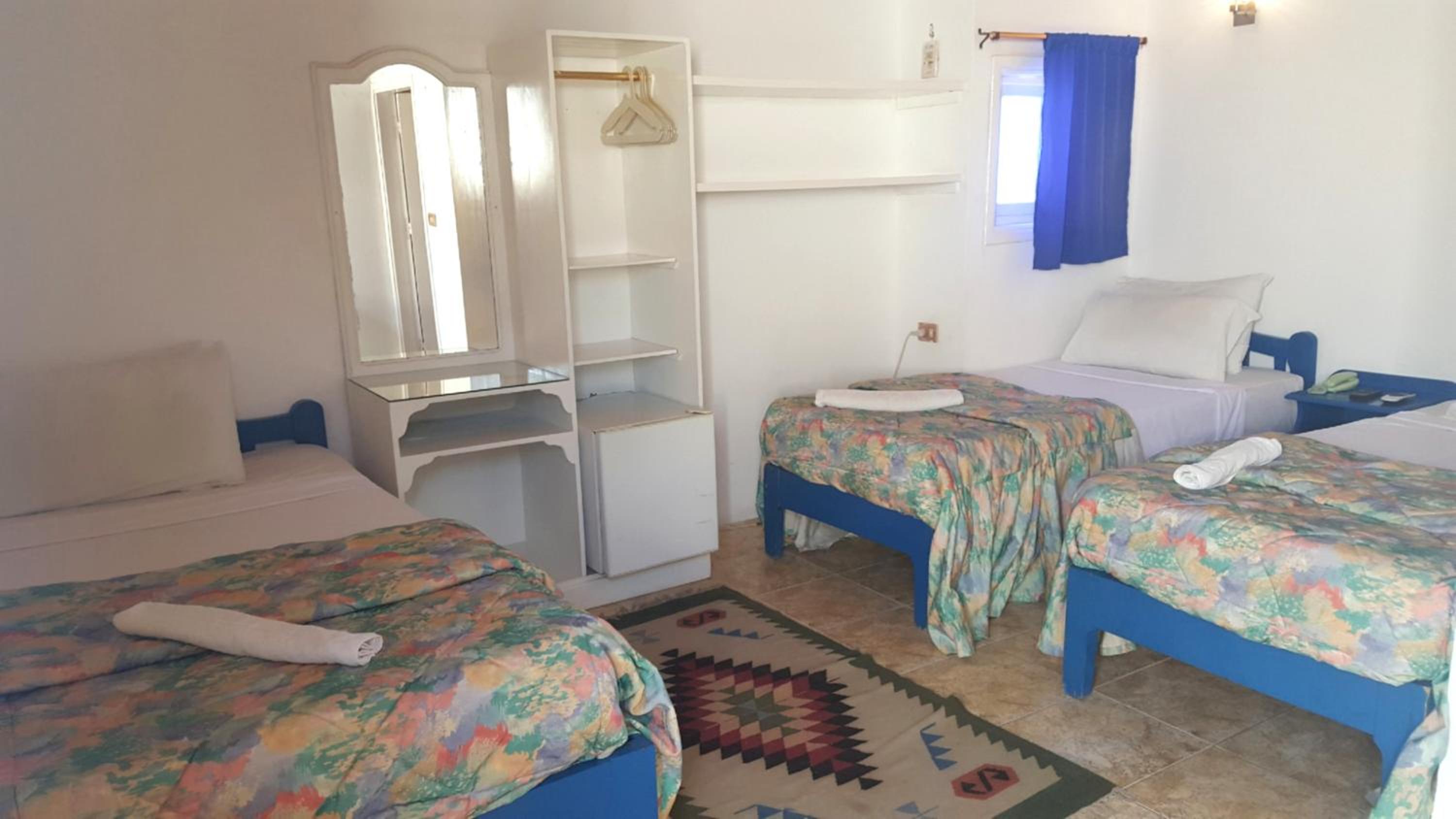 Triple Room - Photo 1