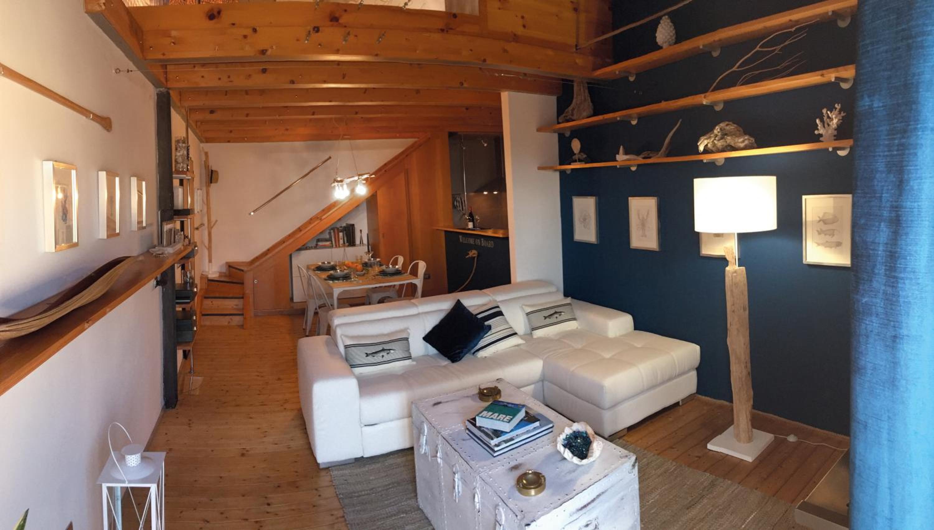 One-Bedroom Apartment - Photo 1