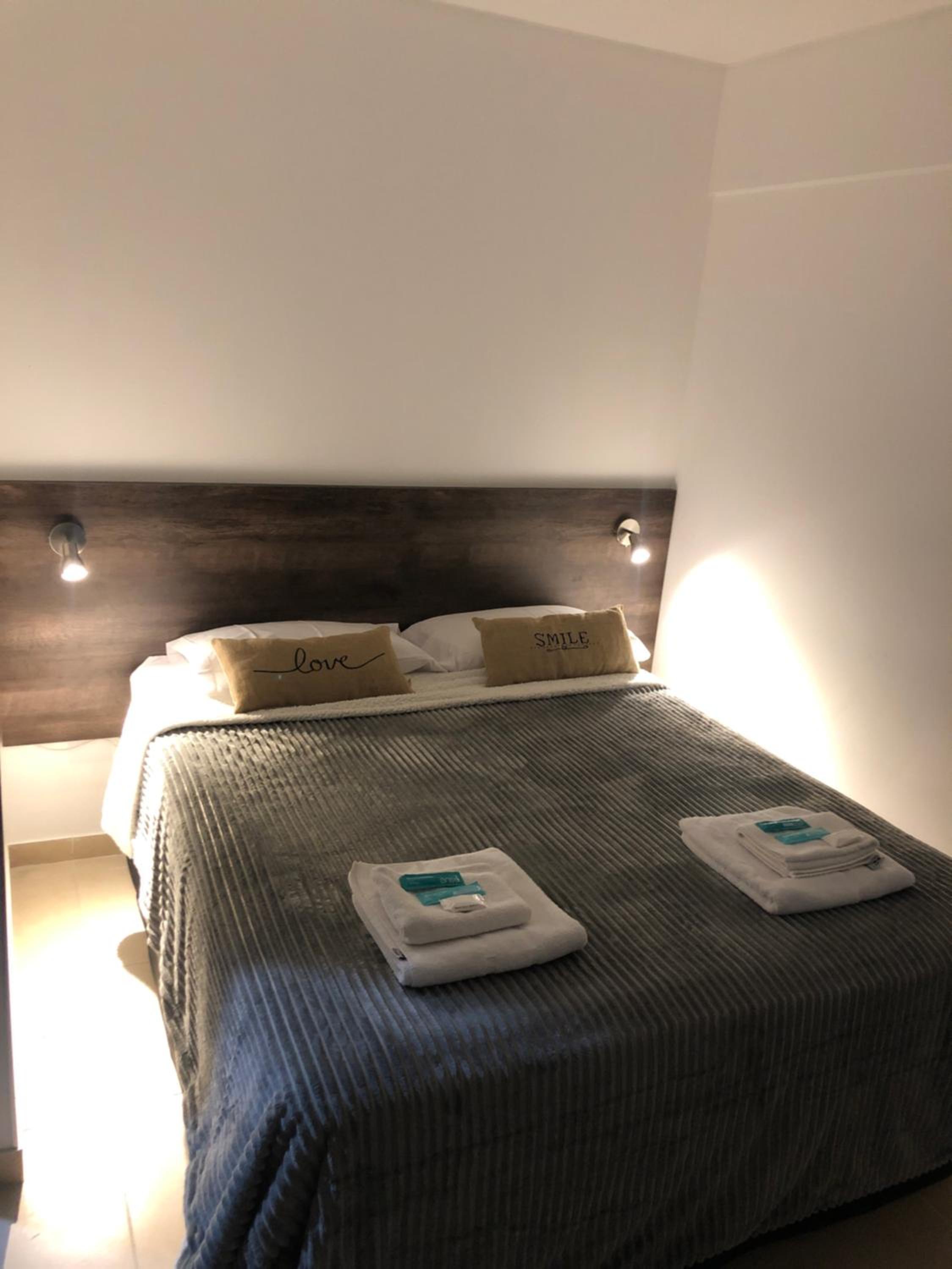 Studio Apartment photo 1