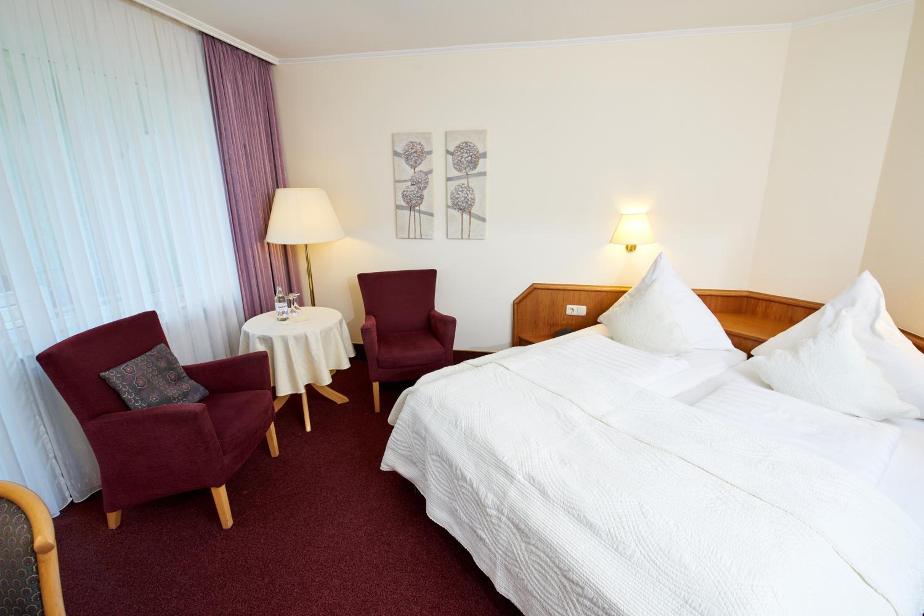 Standard Double Room - Photo 5