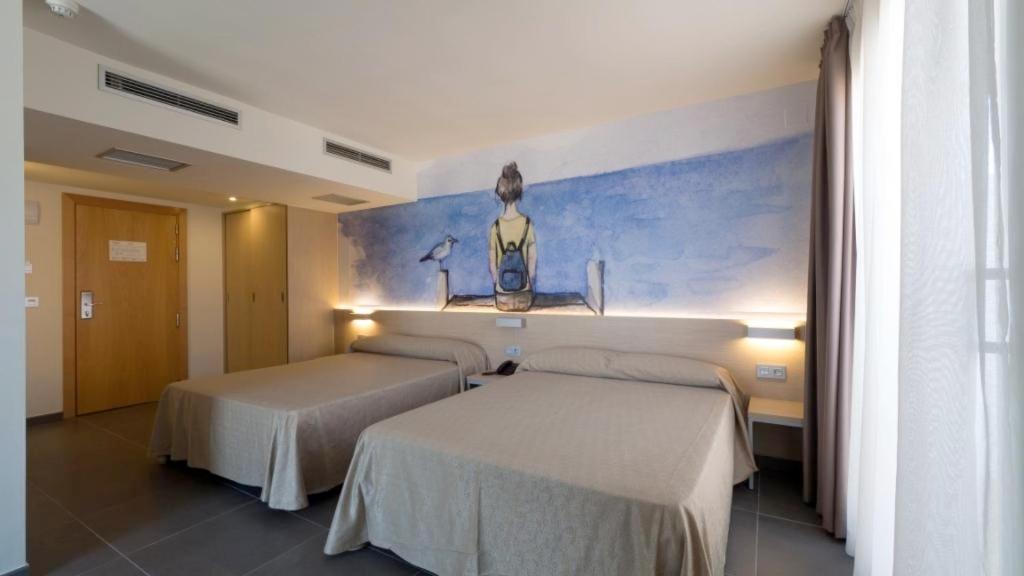 Triple Room - Photo 6