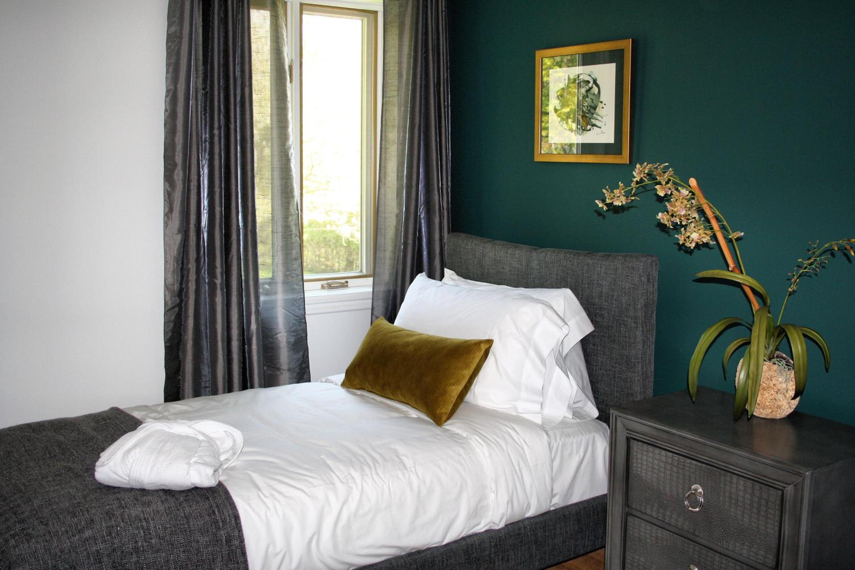 Standard Twin Room photo 3