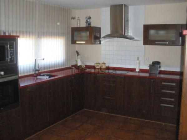 Three-Bedroom House photo 2