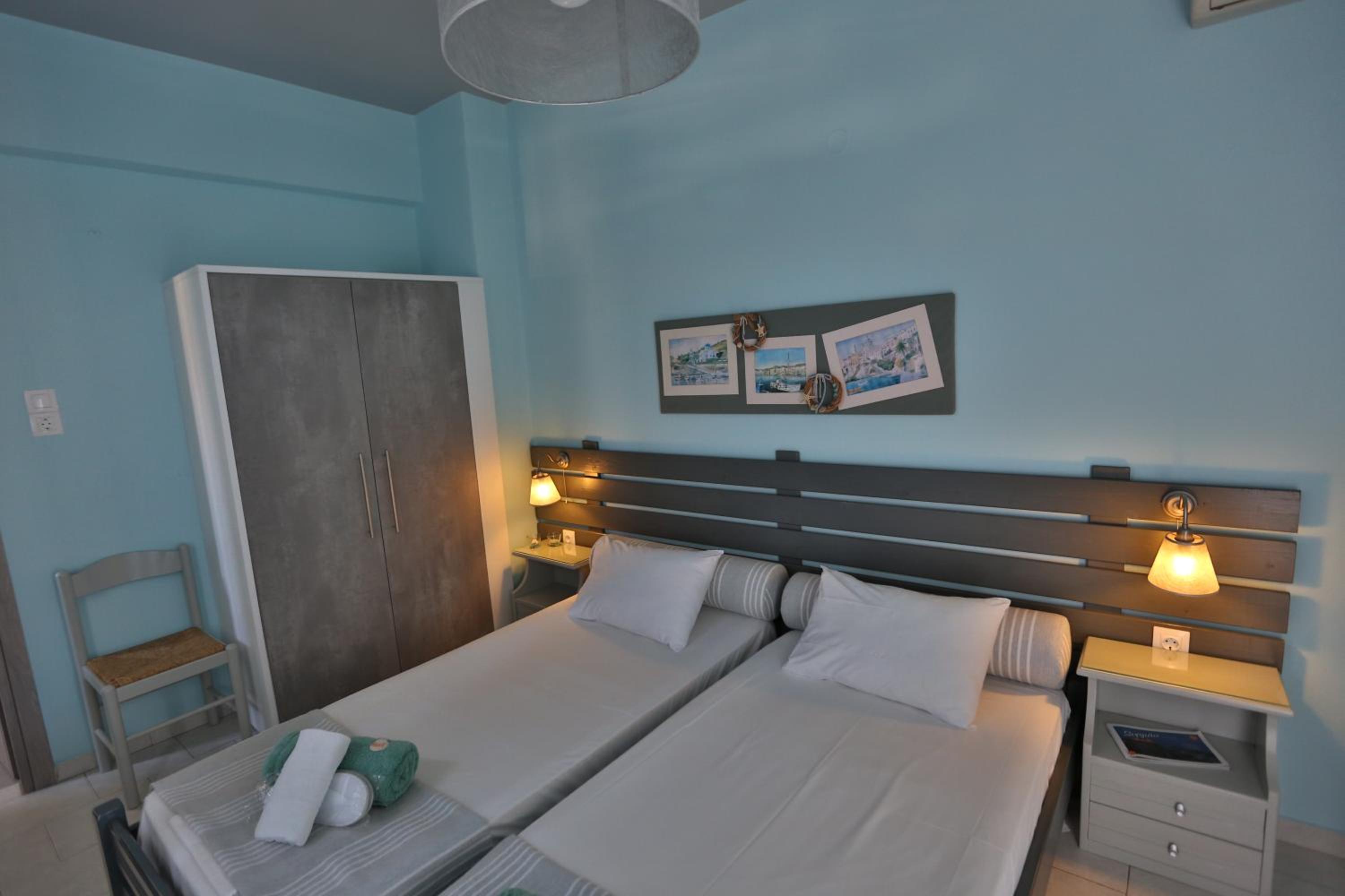 Deluxe Double or Twin Room photo 2