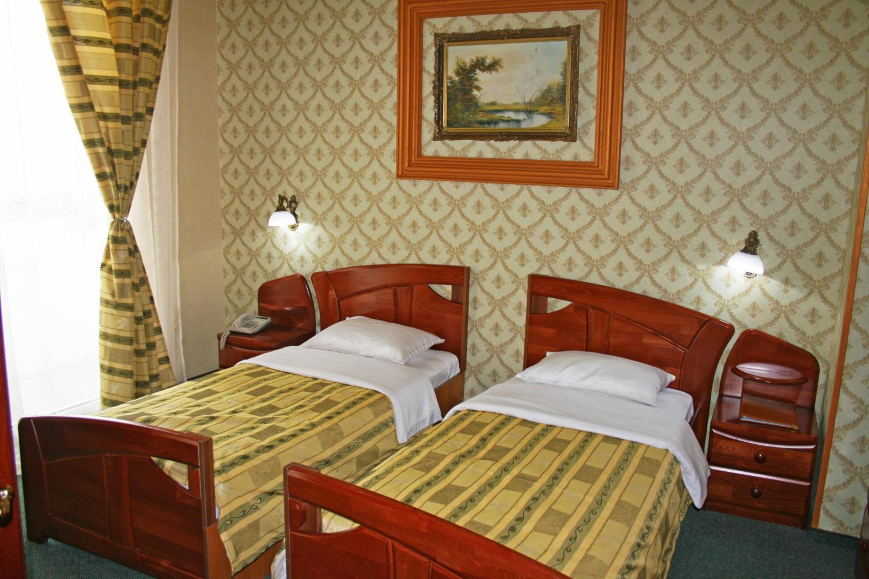 Twin Suite - Photo 13