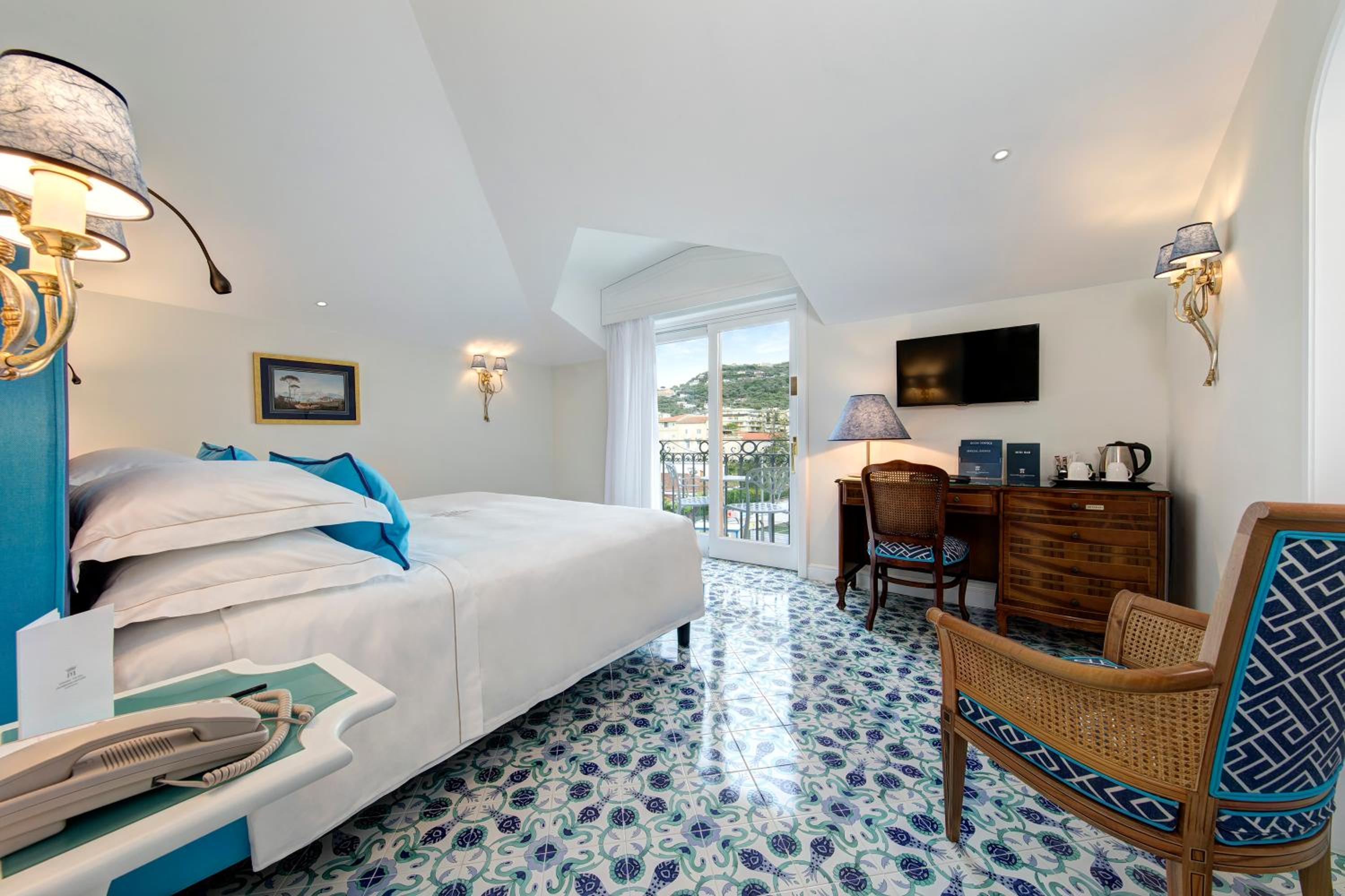 Classic Triple Room - Photo 1