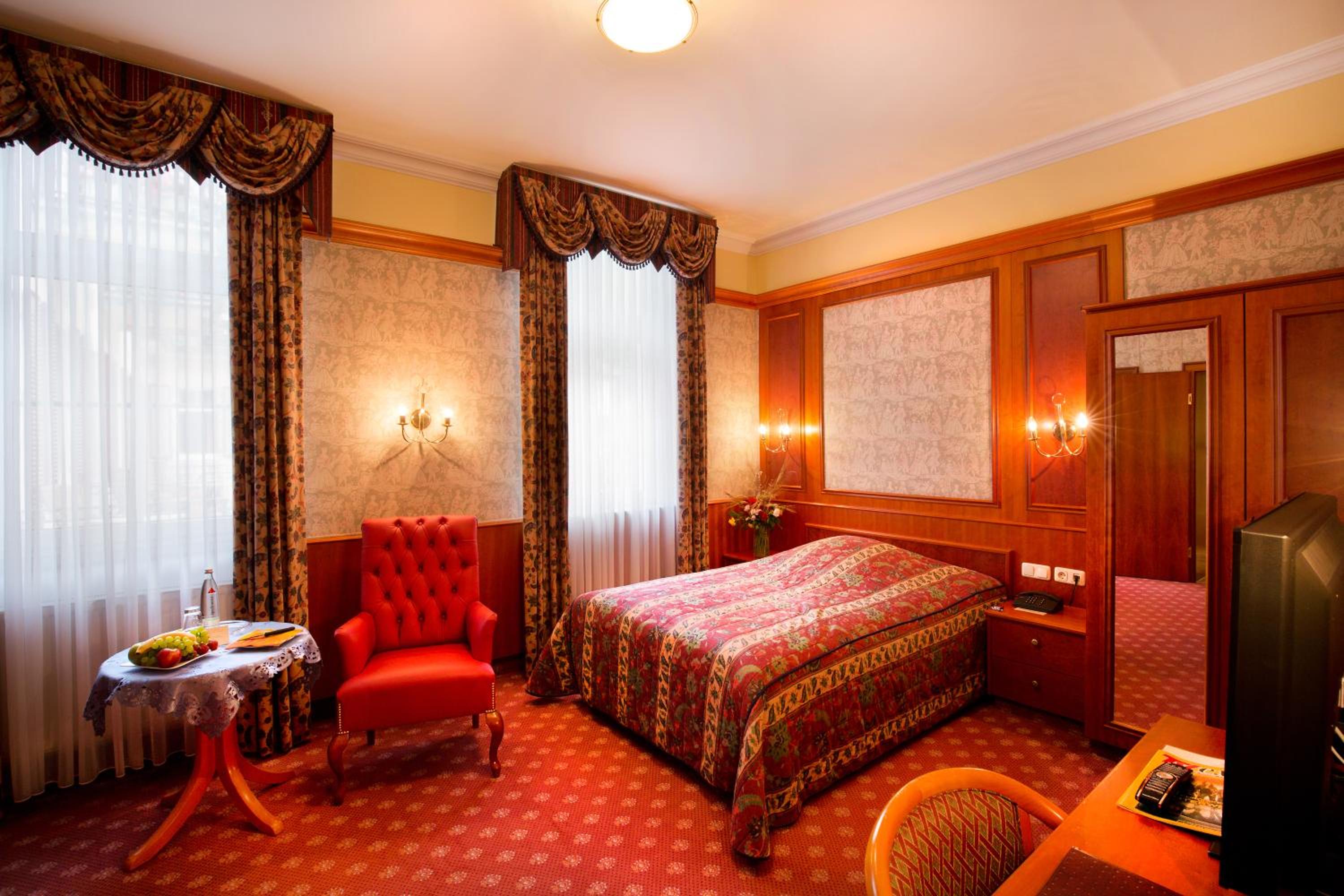 Superior Single Room