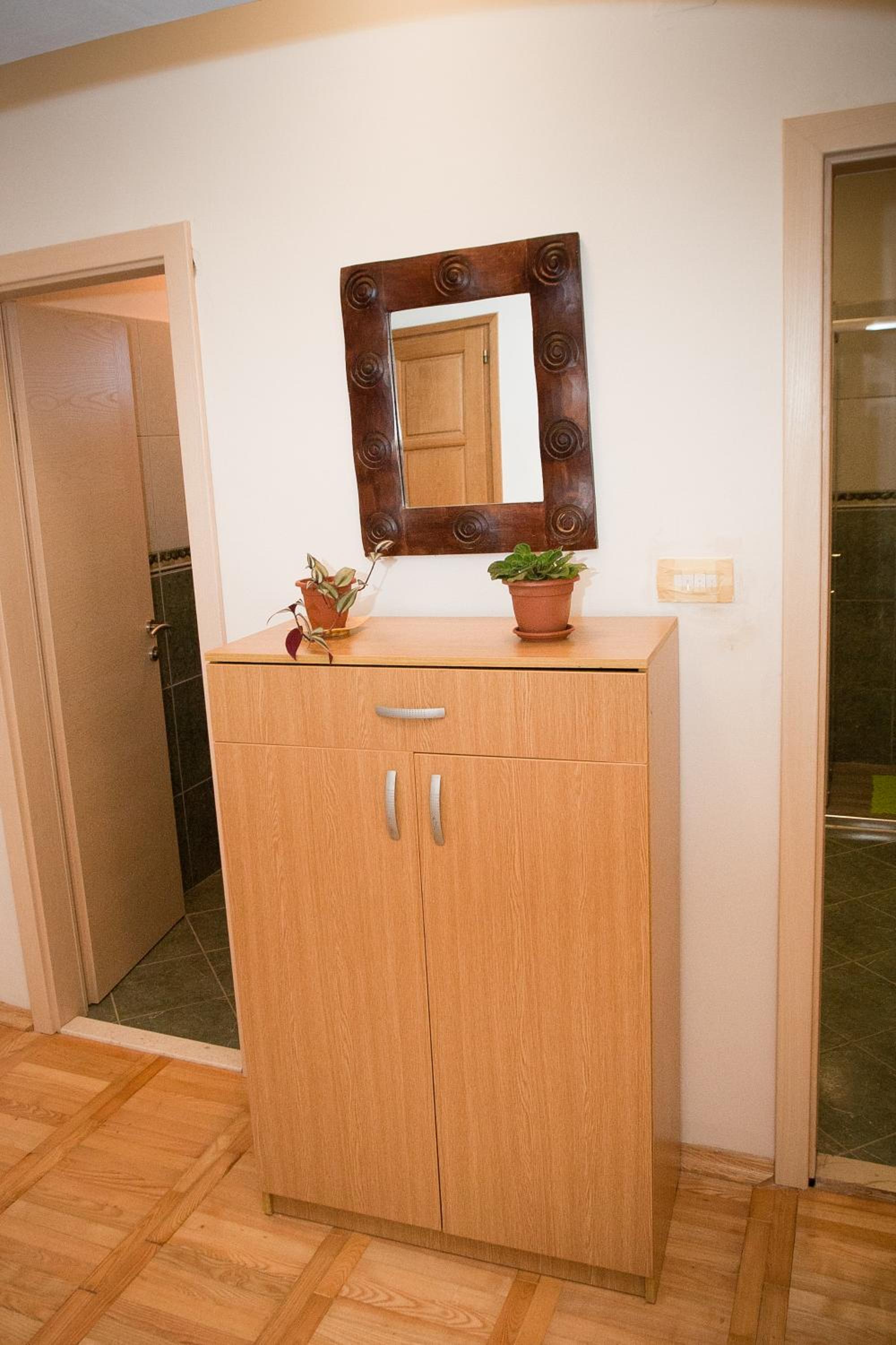 Apartment - Photo 35