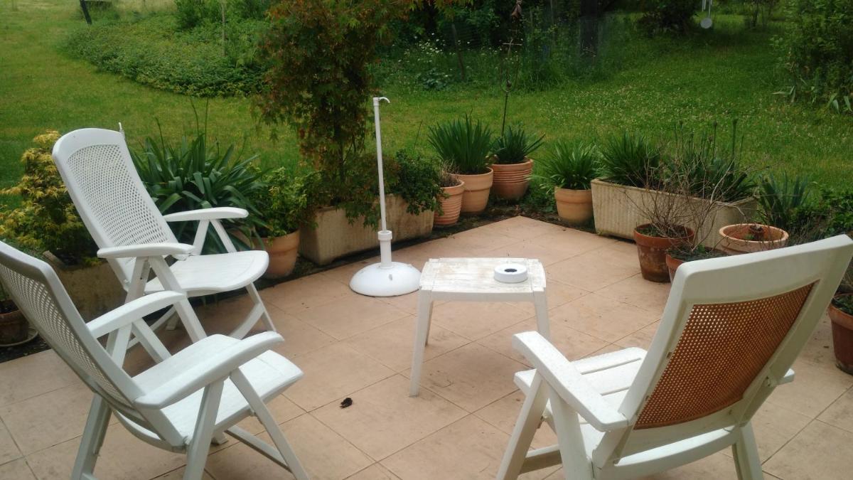 Double Room with Garden View - Photo 6