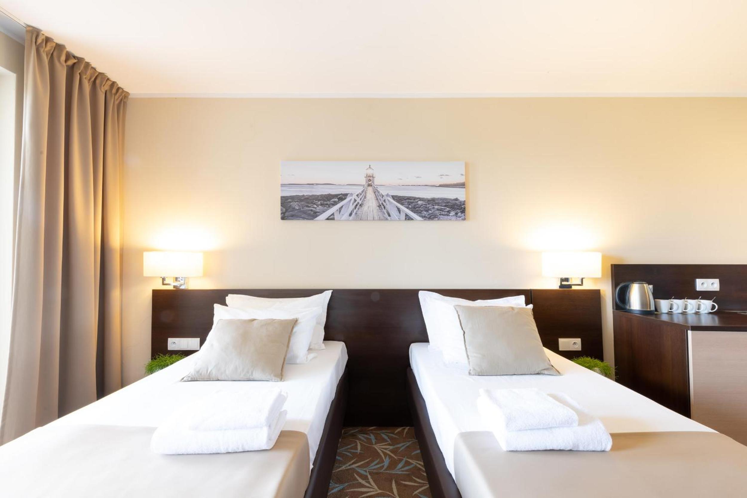 Standard Twin Room photo 1