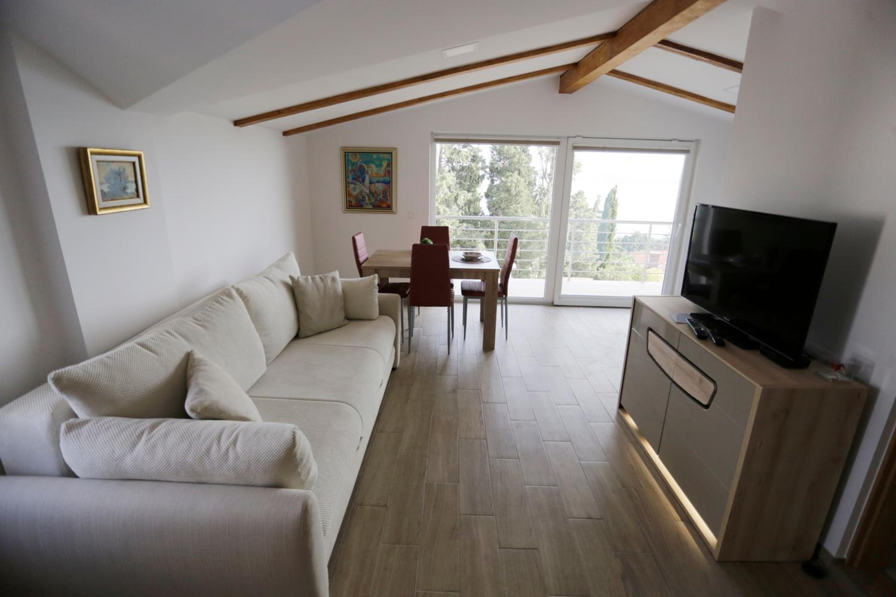Apartment with Sea View