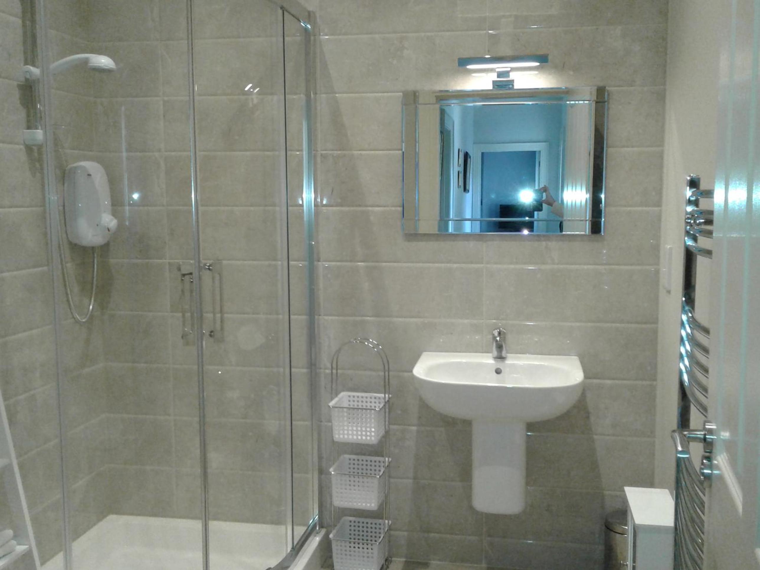 Apartment - Ground Floor photo 2