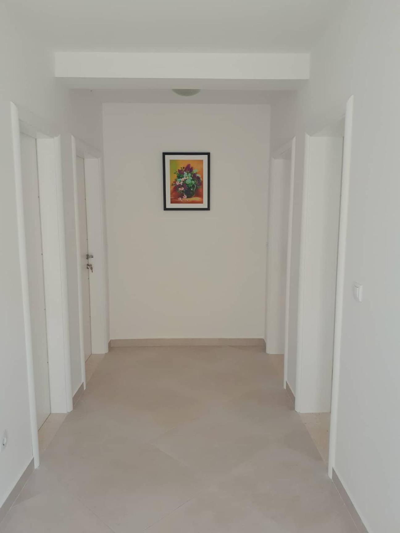 Apartment with Sea View - Photo 15