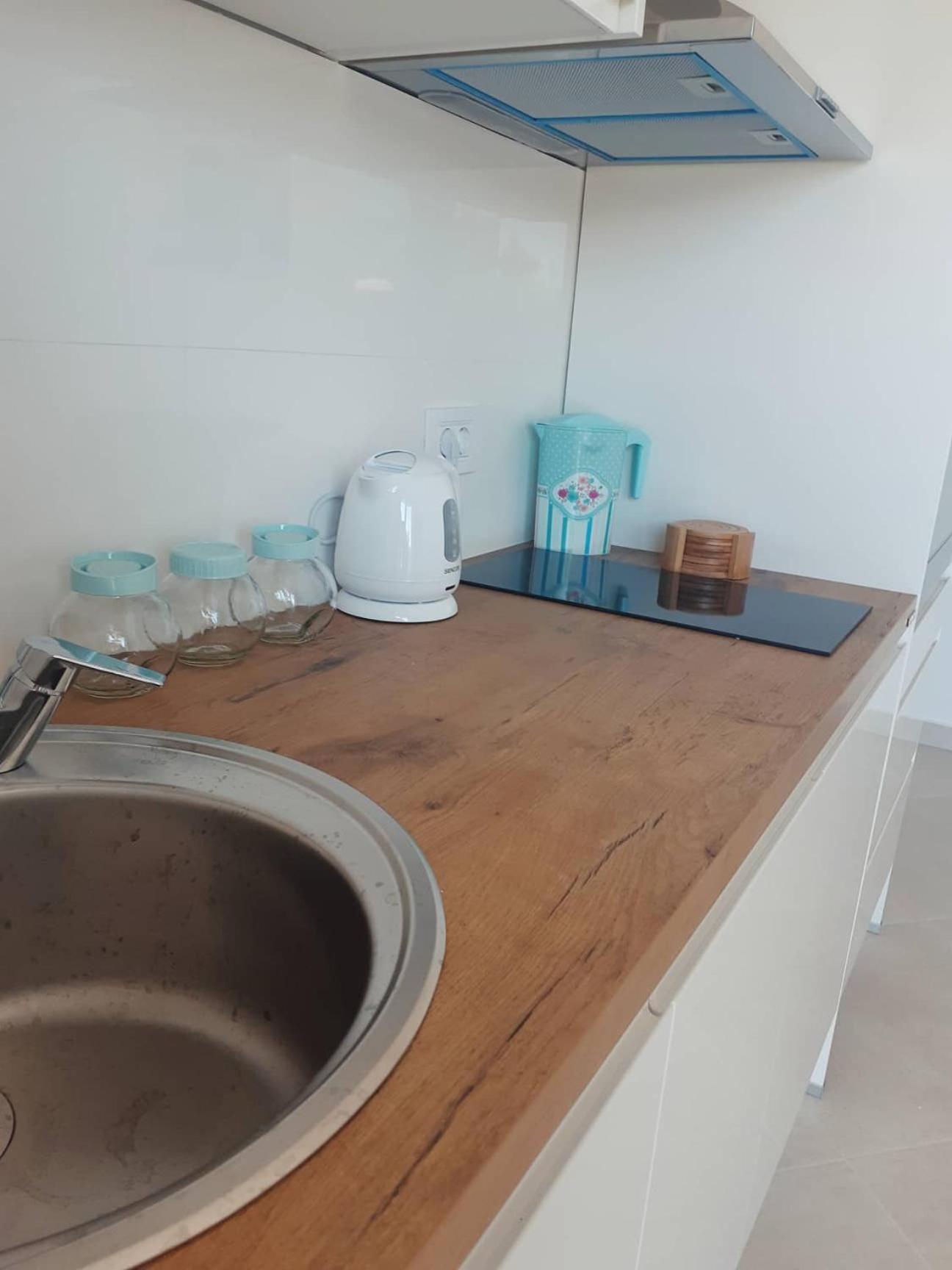Apartment with Sea View - Photo 2