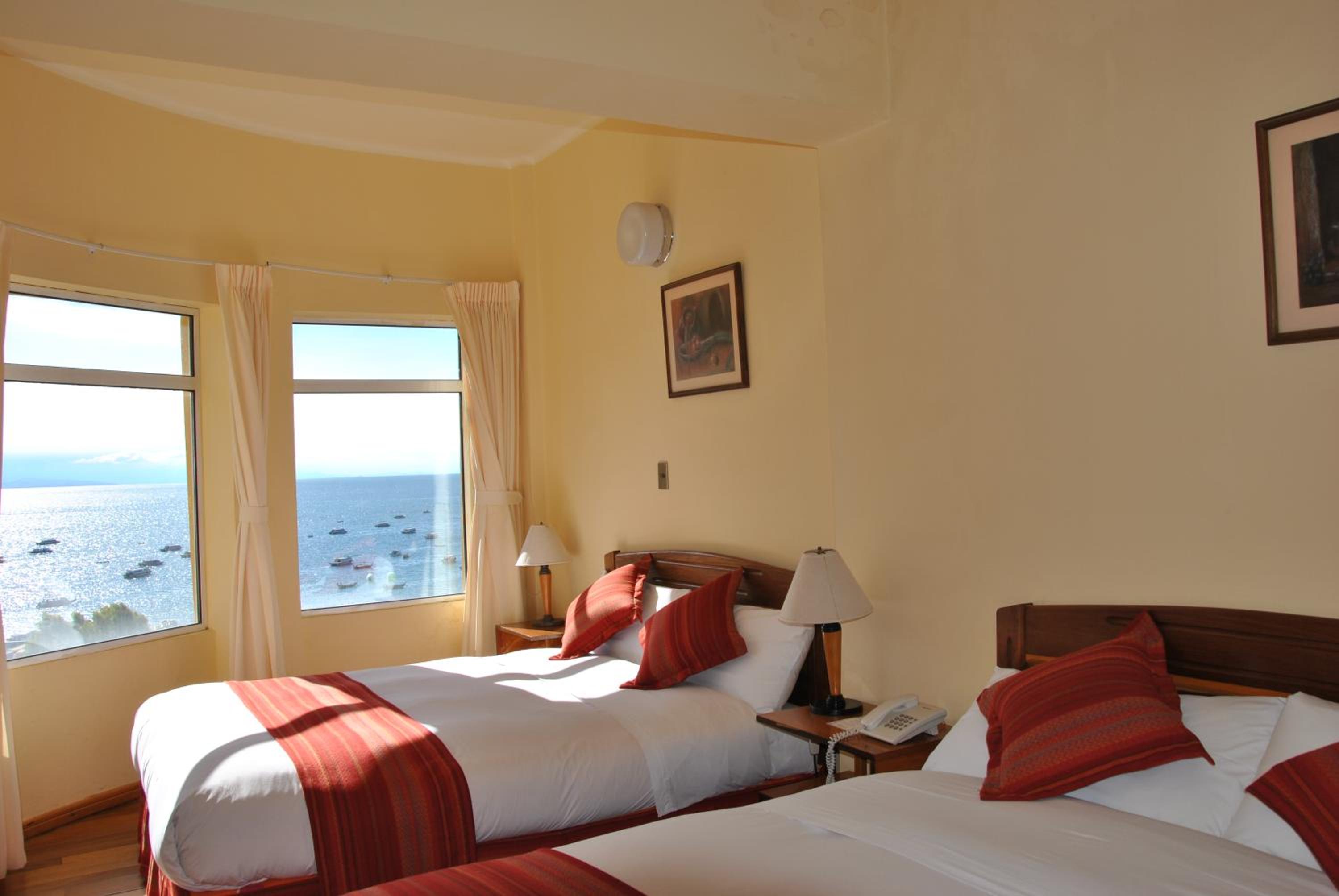 Double or Twin Room with Lake View