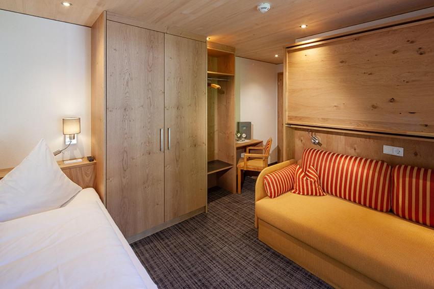 Single Room photo 1