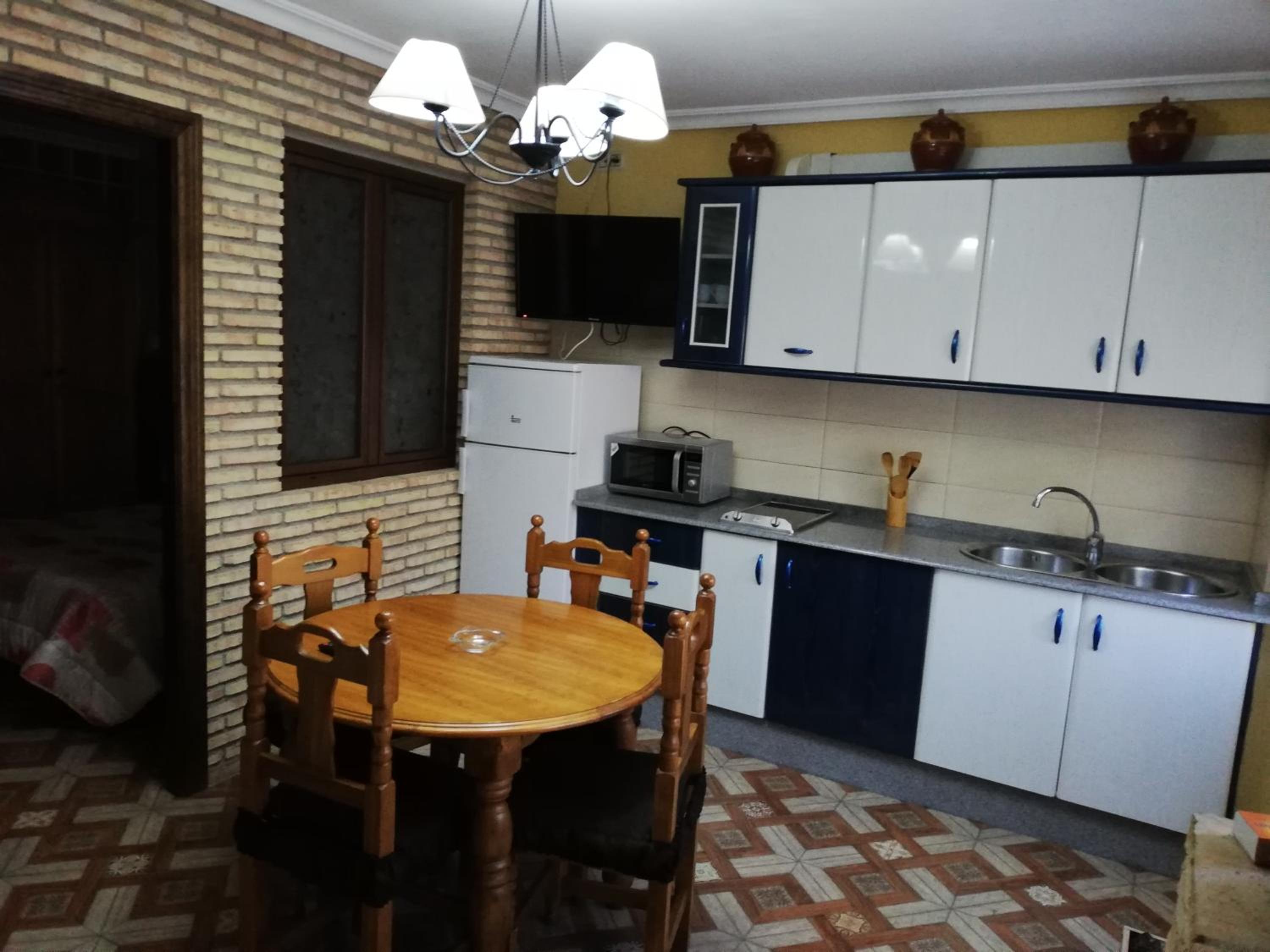 One-Bedroom House photo 3