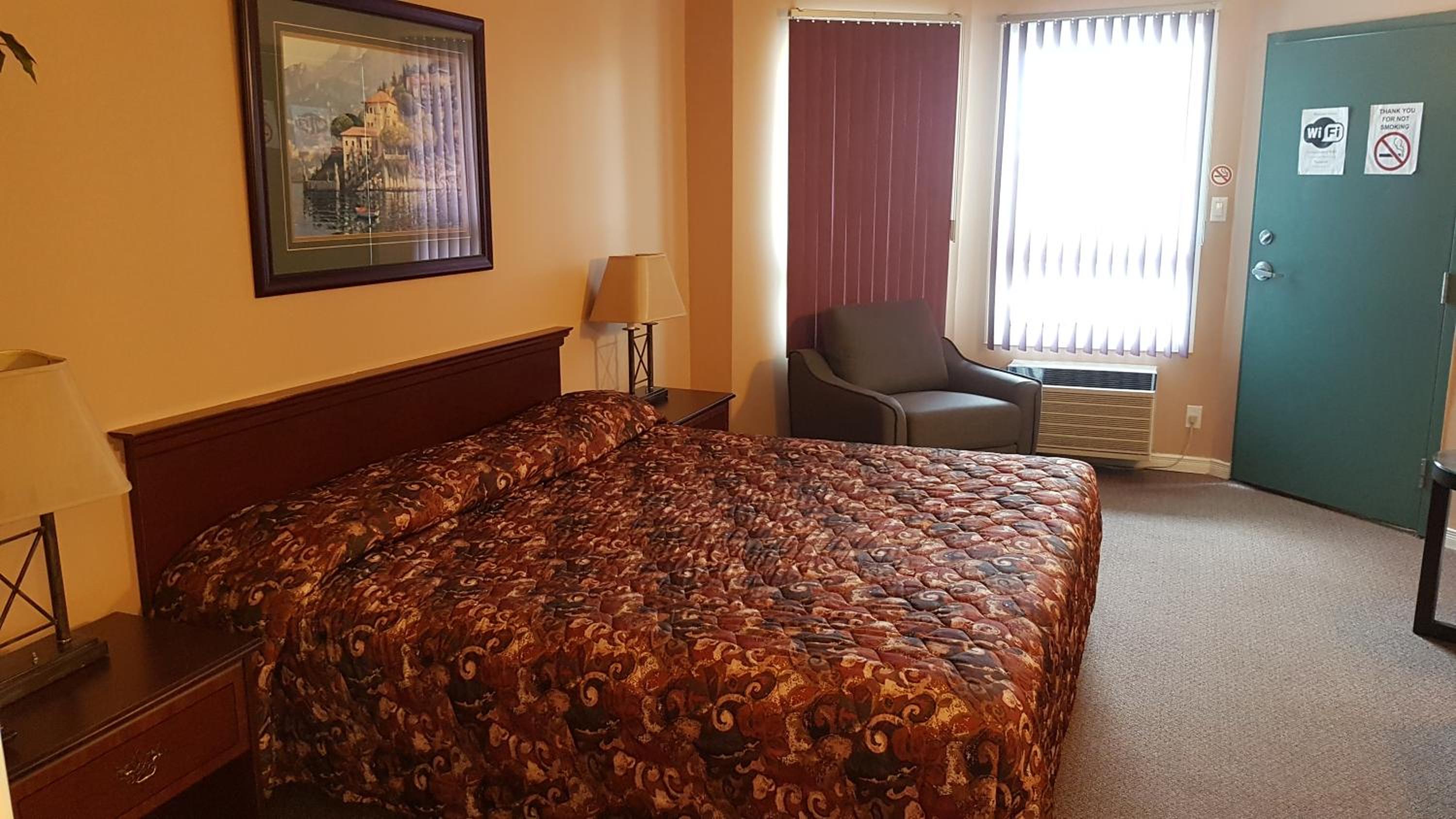 King Room with Spa Bath