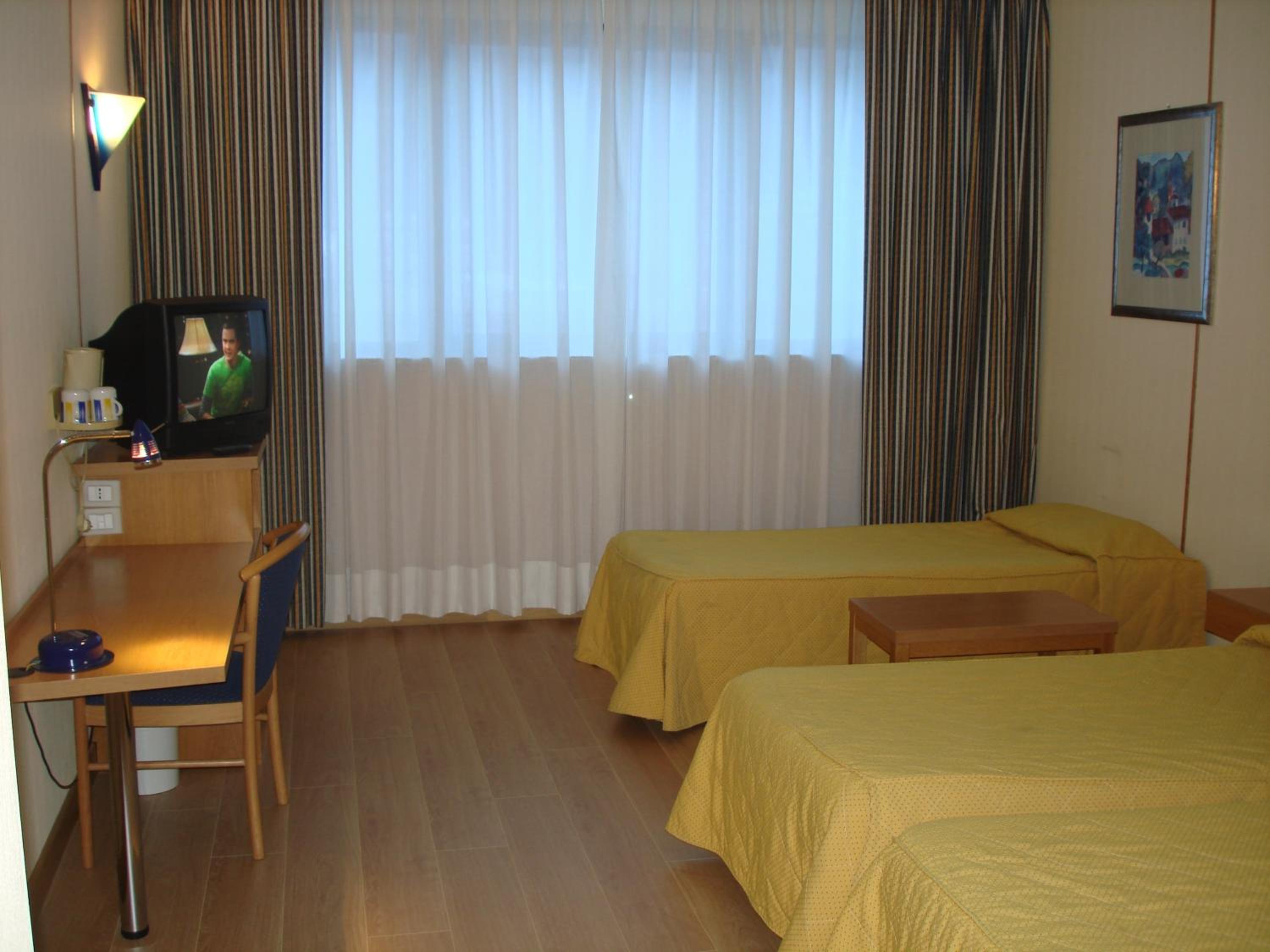 Superior Triple Room