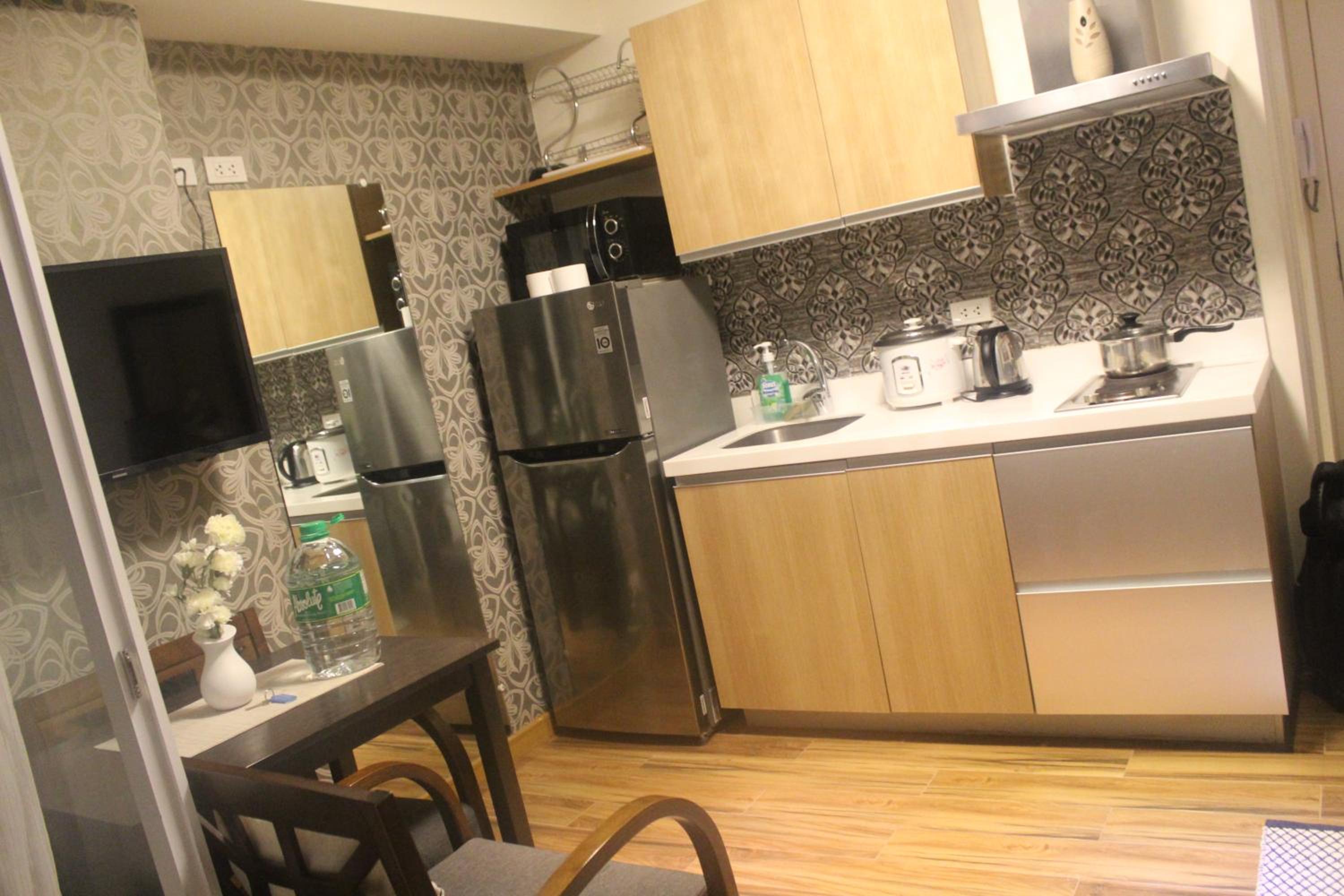 Two-Bedroom Apartment - Photo 14