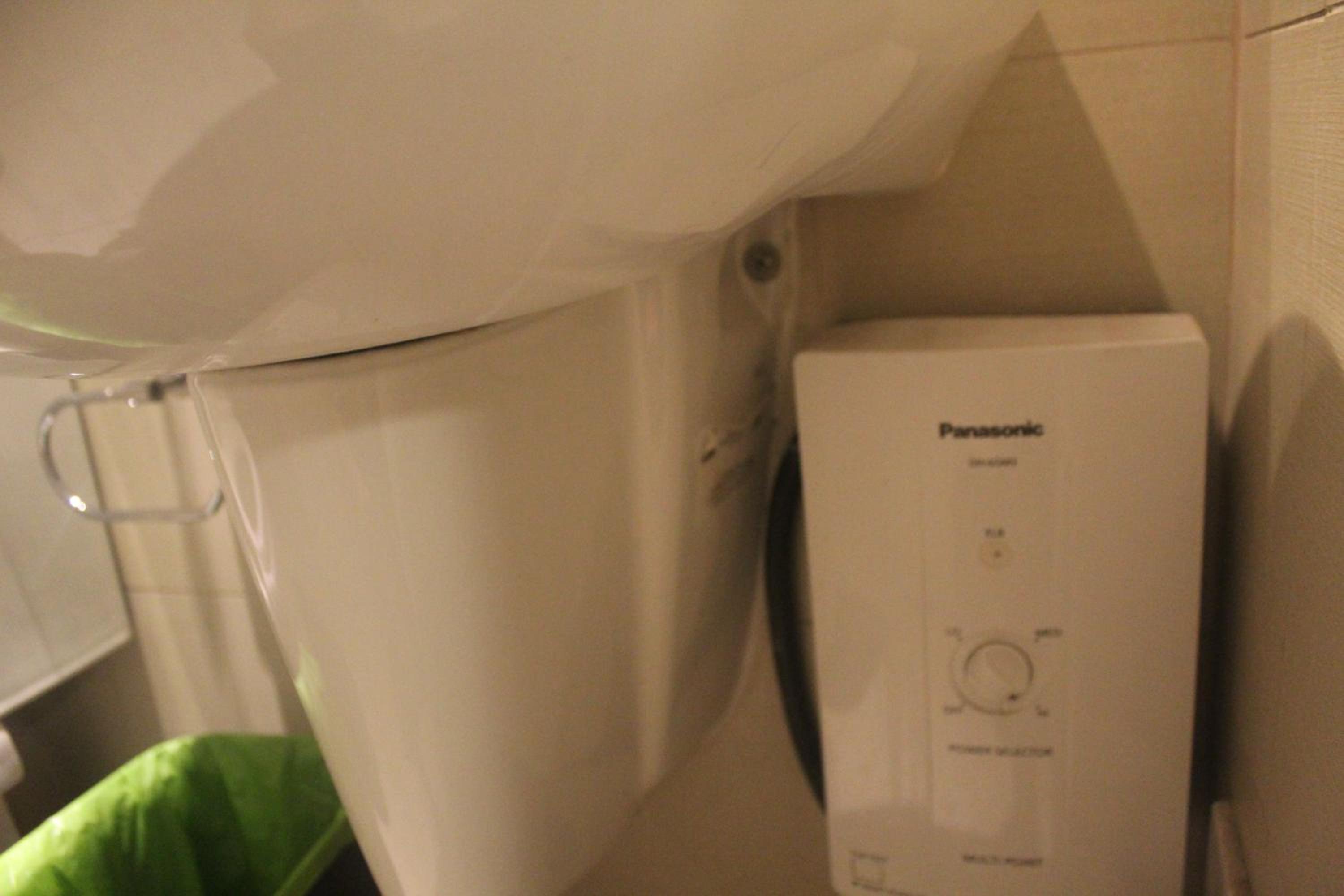 Two-Bedroom Apartment - Photo 16