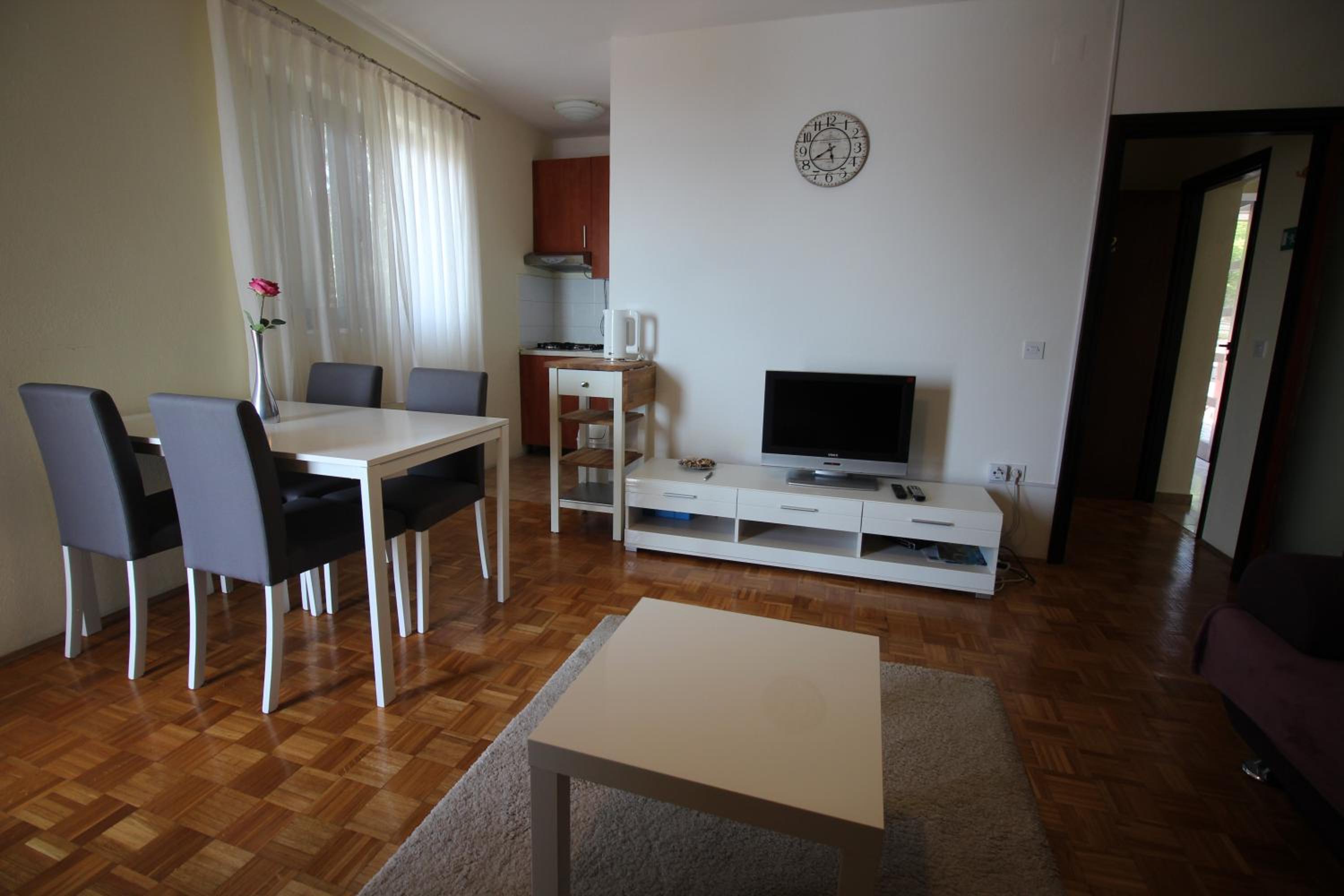 Apartment with Sea View