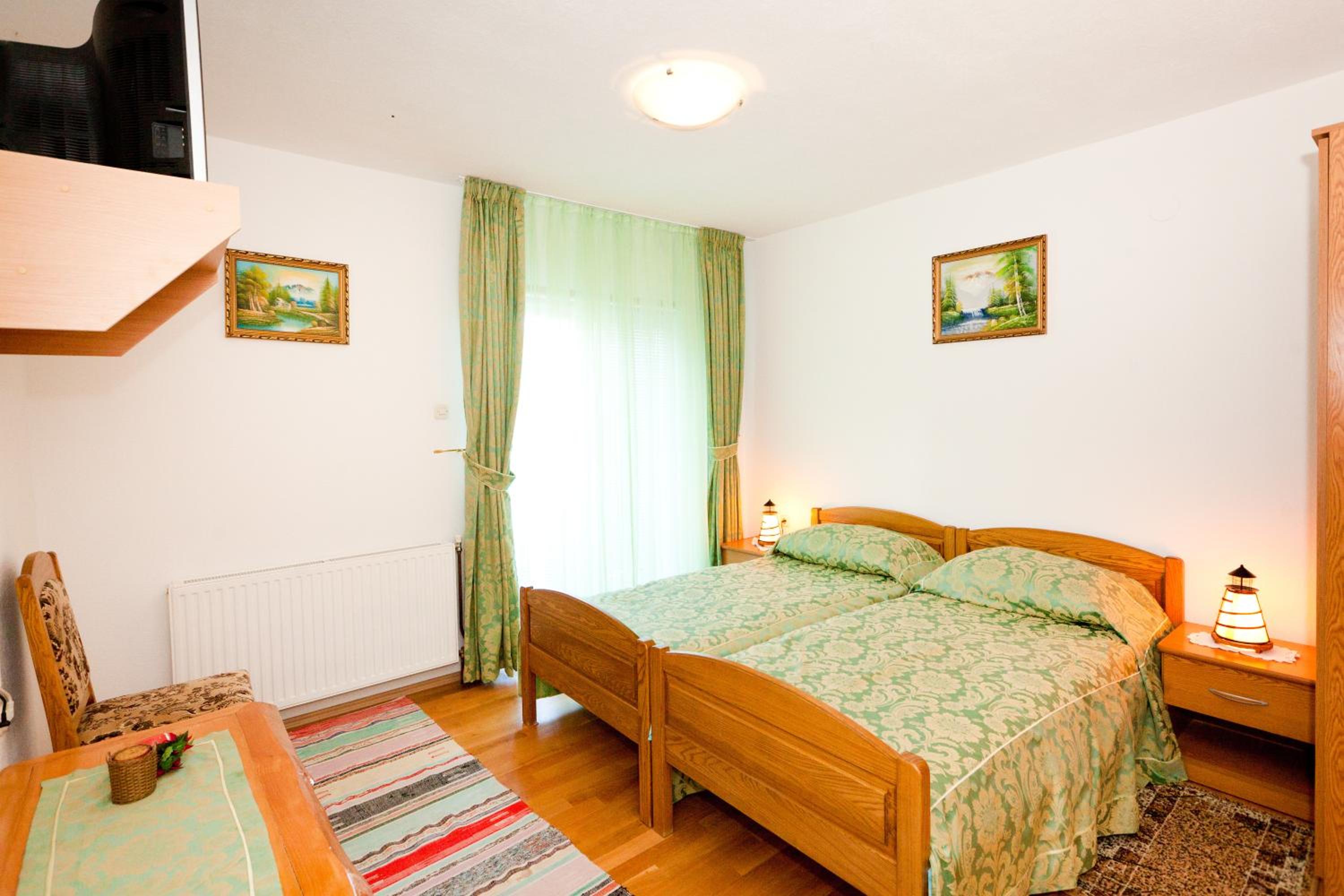 Double or Twin Room with Balcony photo 3