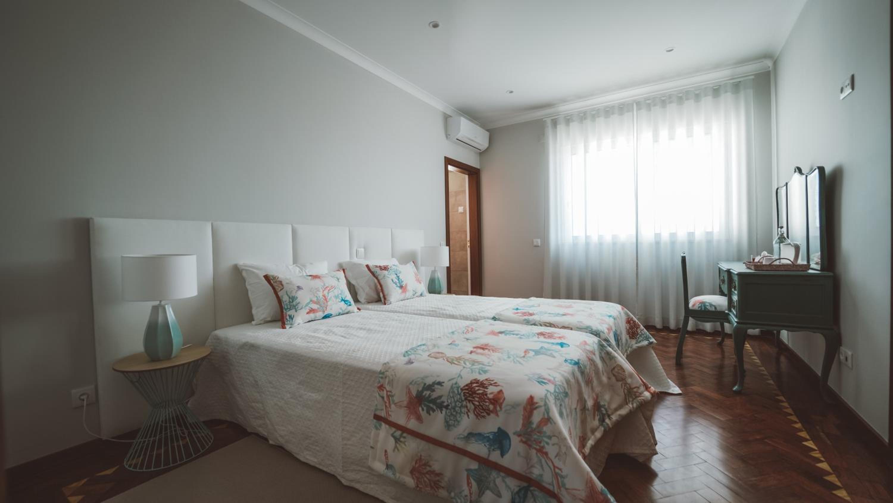 Twin Room with Pool View