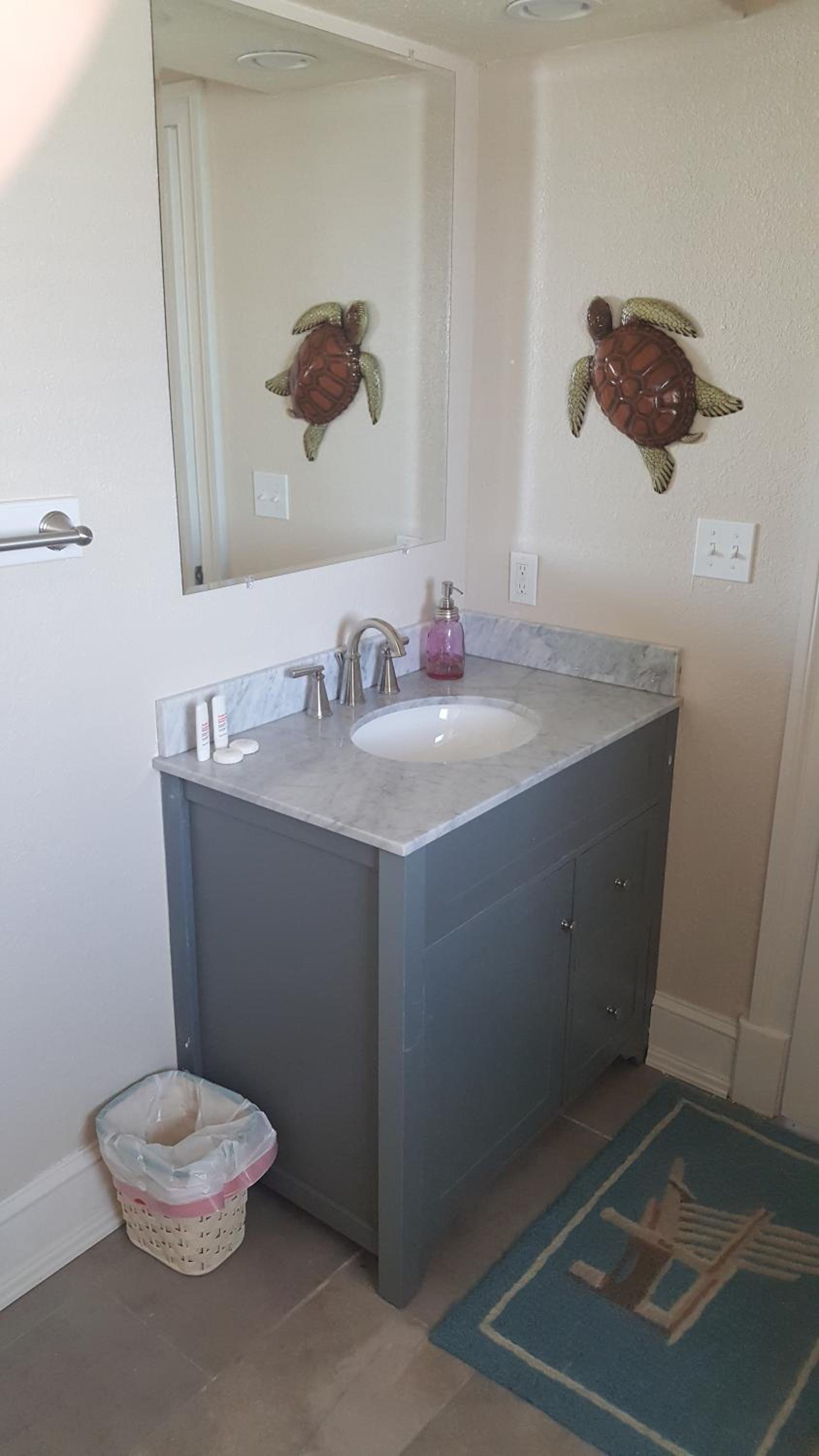 Quadruple Room with Sea View - Photo 14