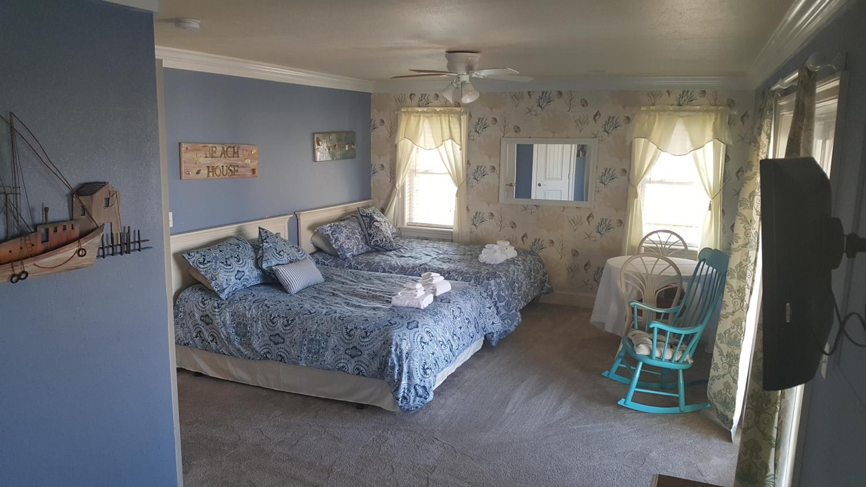 Quadruple Room with Sea View - Photo 1