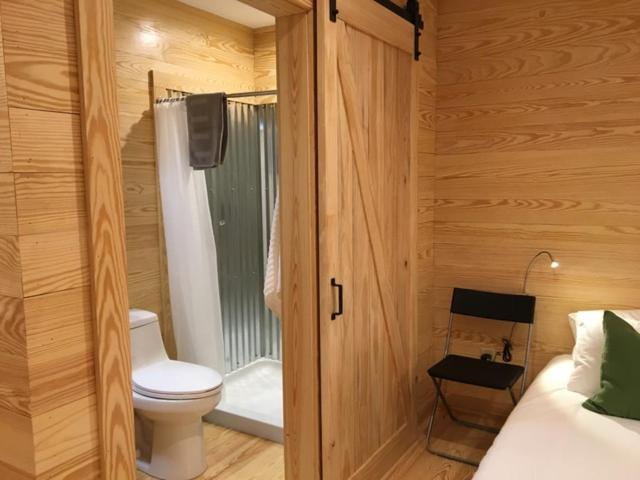 One-Bedroom House - Photo 13