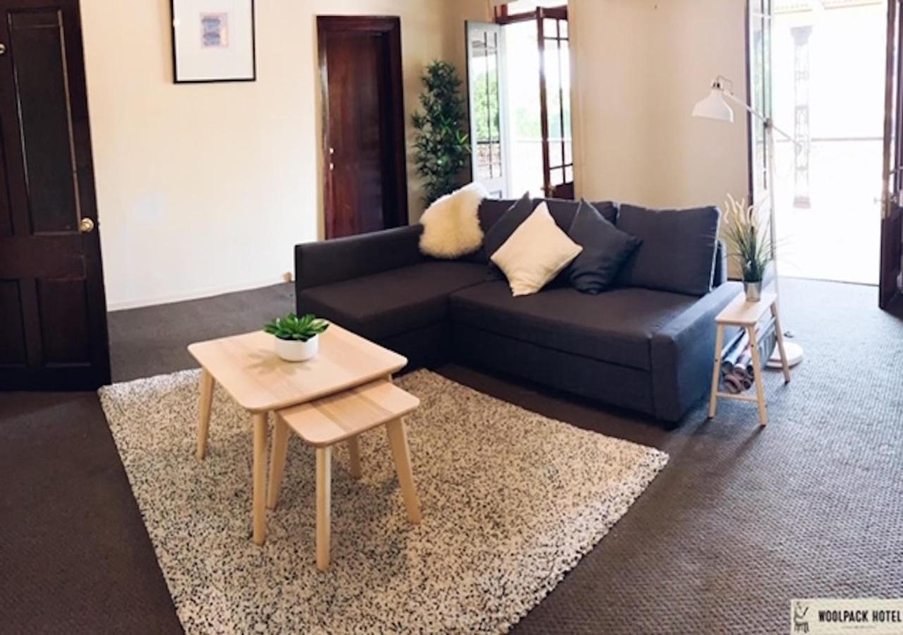 Apartment with Balcony - Photo 2