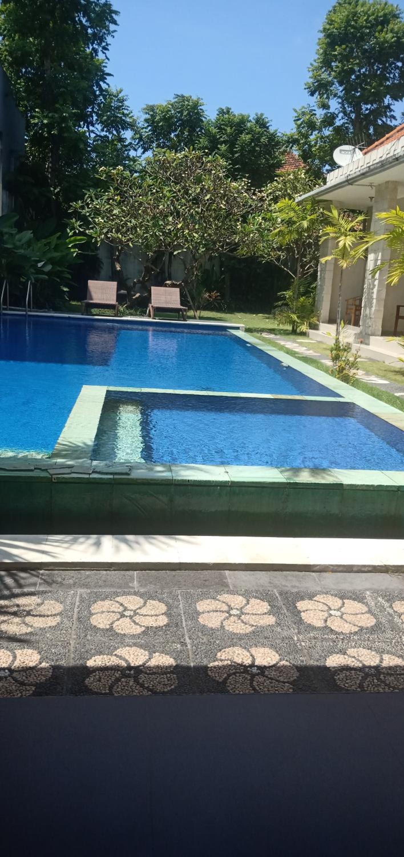 Villa with Private Pool - Photo 10