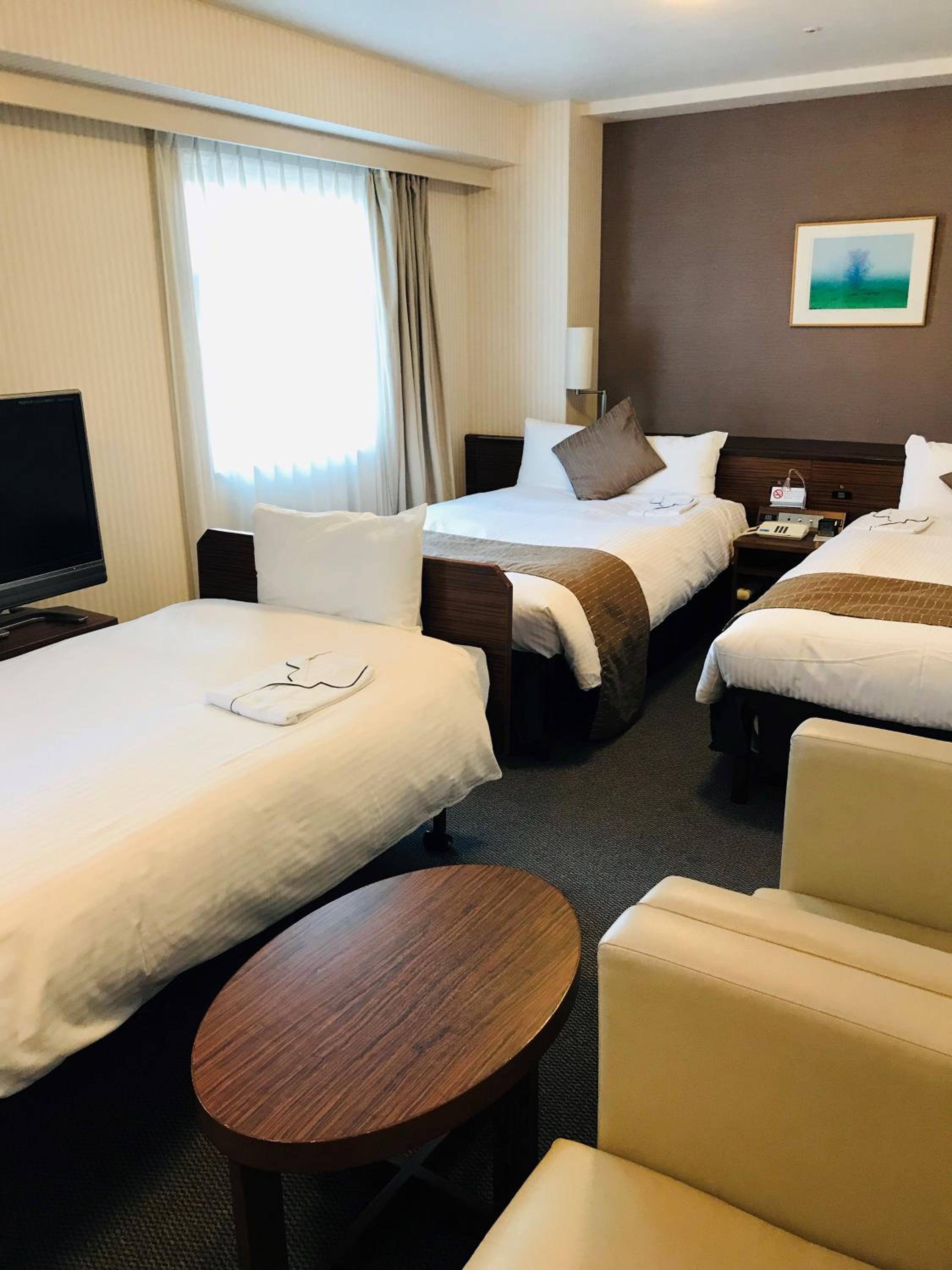 Deluxe Twin Room - Non-Smoking - Photo 6