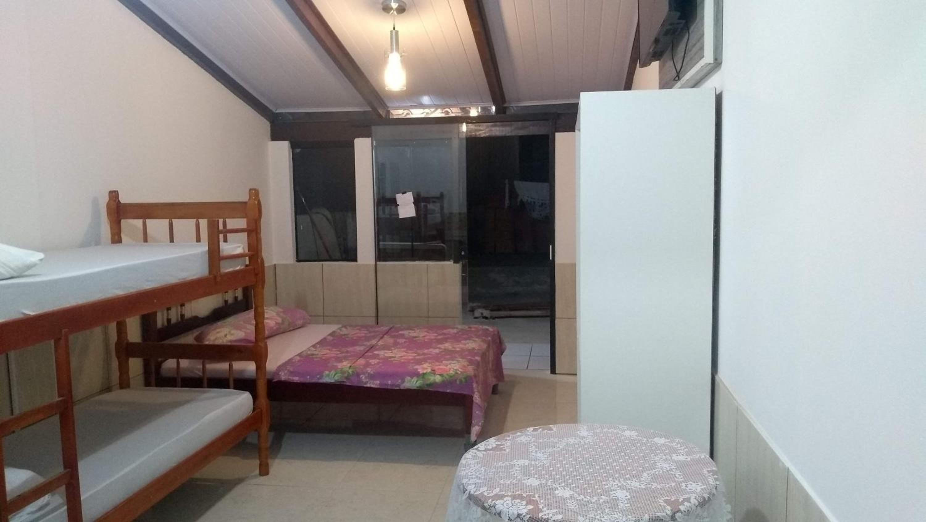 Classic Quadruple Room - Photo 6