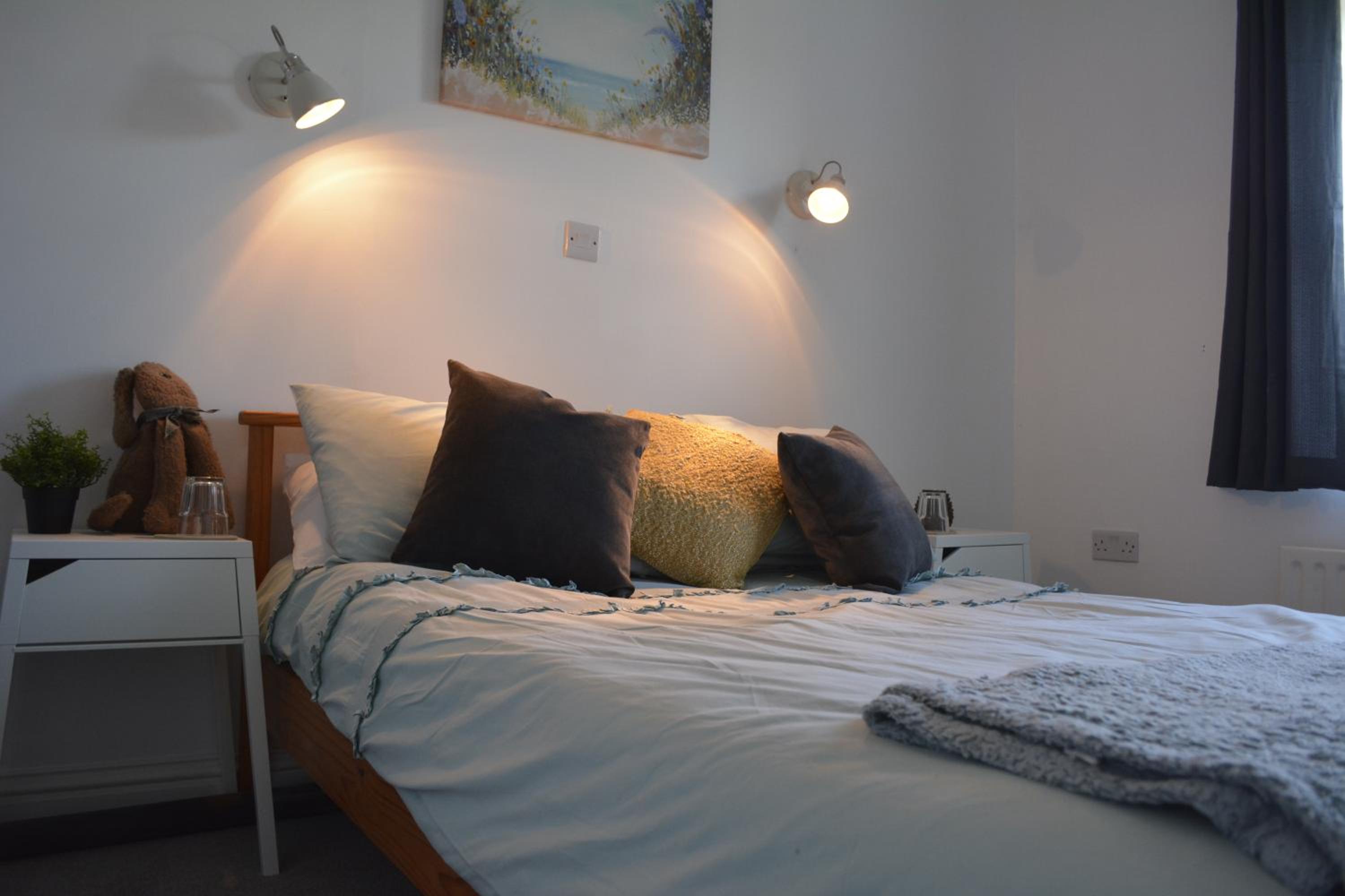 Two-Bedroom Cottage - Photo 31